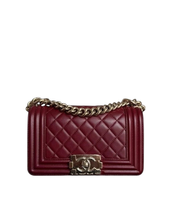 CHANEL BOY SMALL - 20CM QUILTED LAMBSKIN BURGUNDY DARK RED GOLD HARWDARE SERIES 22 SYCMCA119