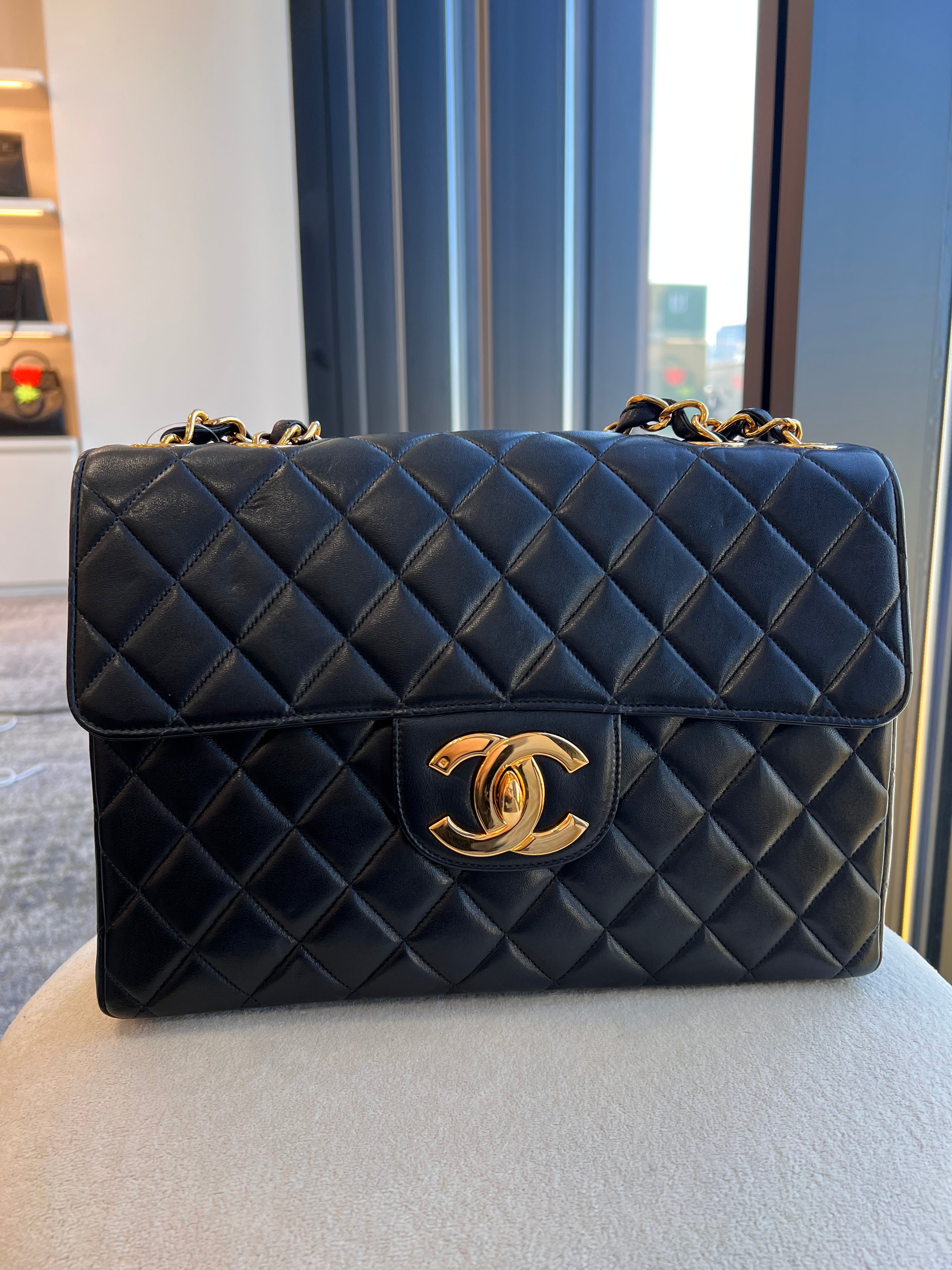 CHANEL VINTAGE JUMBO MATELASSE 30 CHAIN SHOULDER BAG BLACK LAMB SKIN 90304702