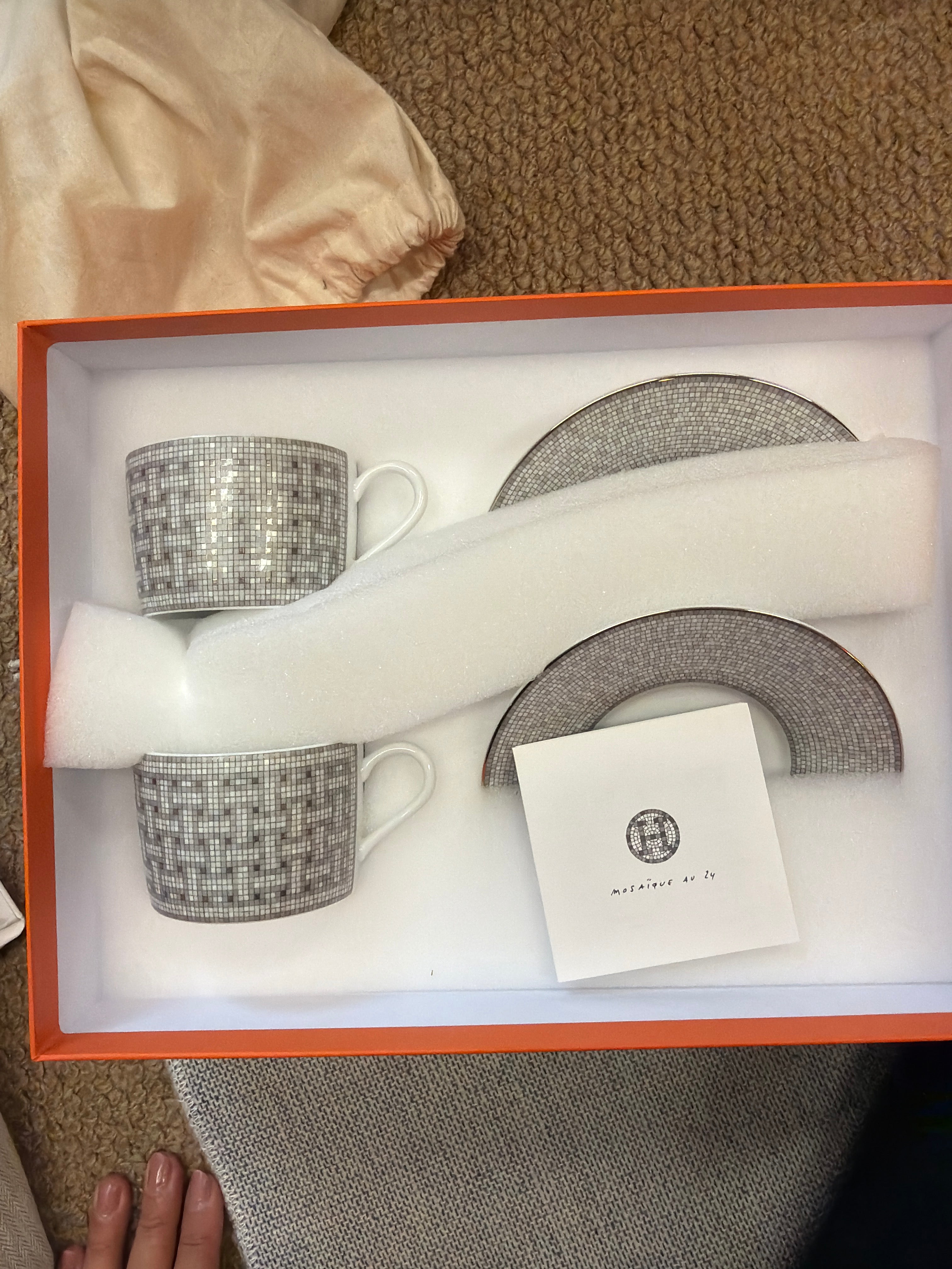 Hermès Porcelain Cup&Saucer Set