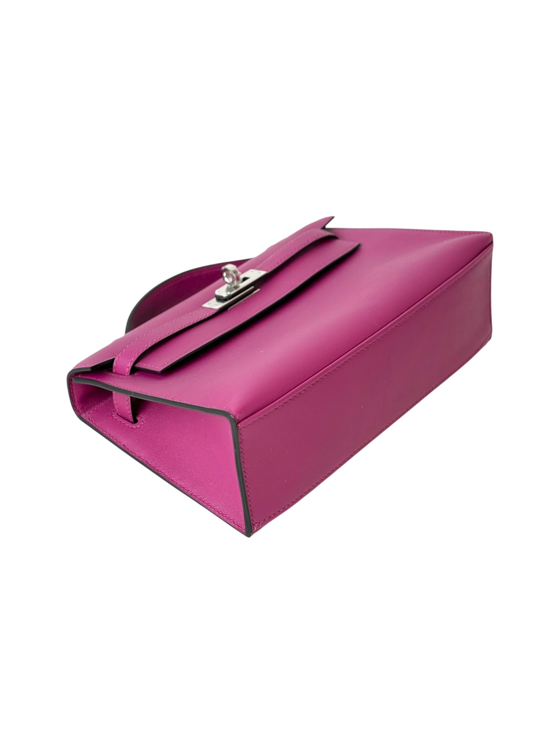 Hermes Kelly Pochette in Rose Pourpre Swift