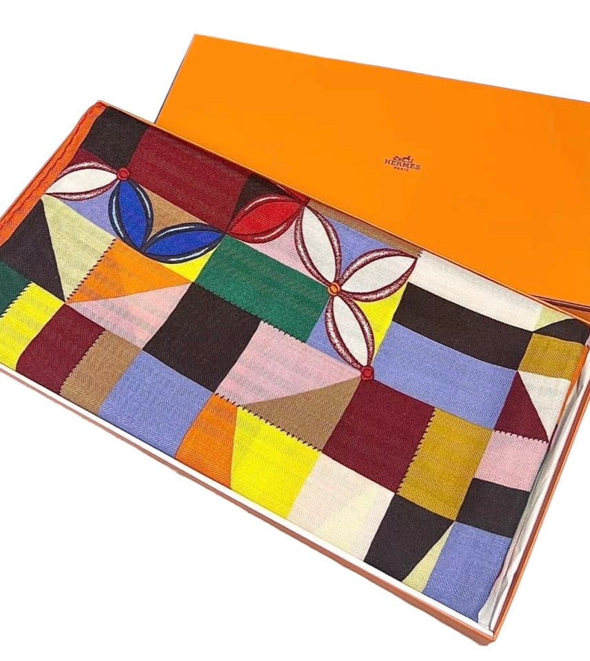 Hermes 140cm Cashmere/ Silk Large Scarf - in Box