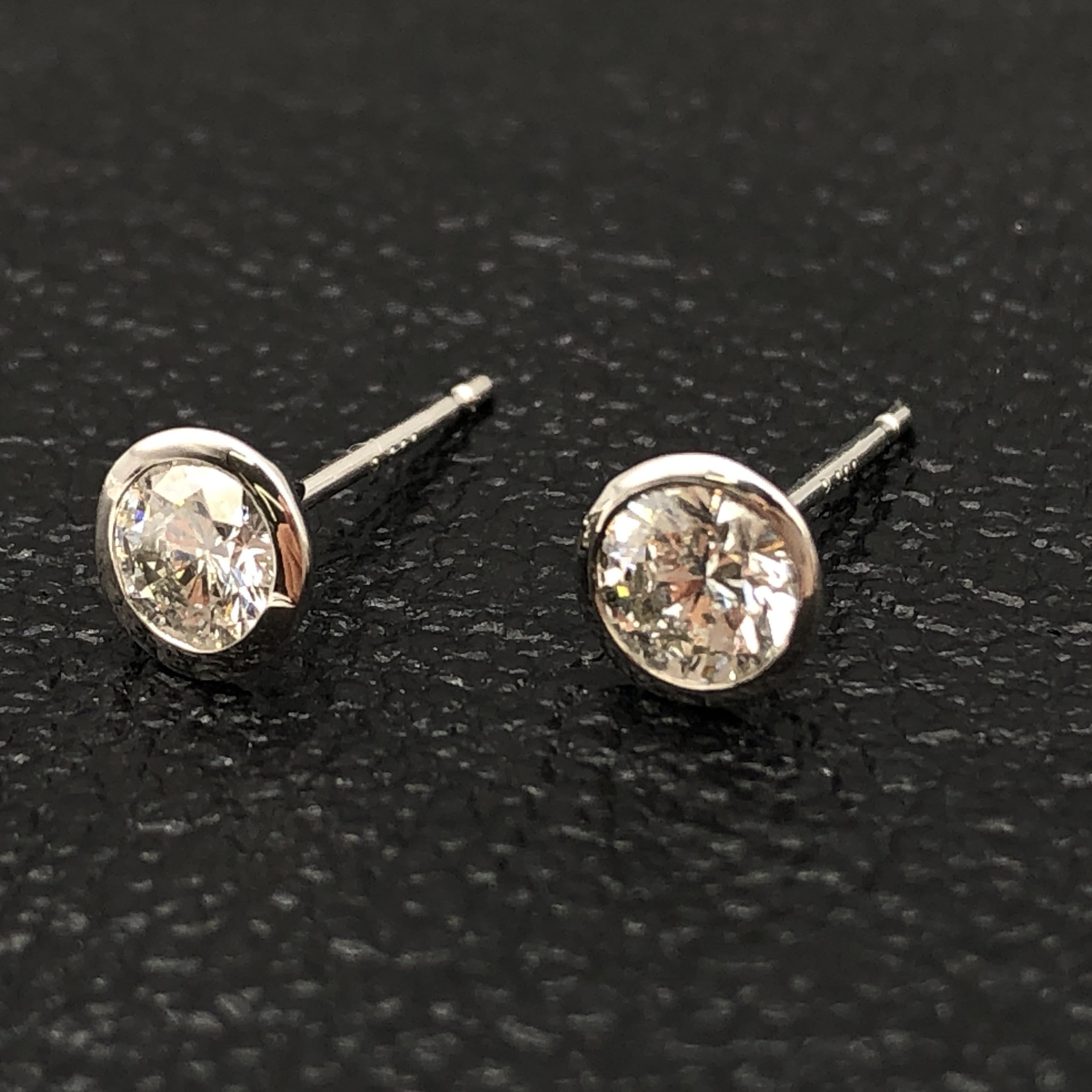Custom Jewelry Diamond Stud Earrings, D(0.43/0.43ct), PT900, 0.69g C297440