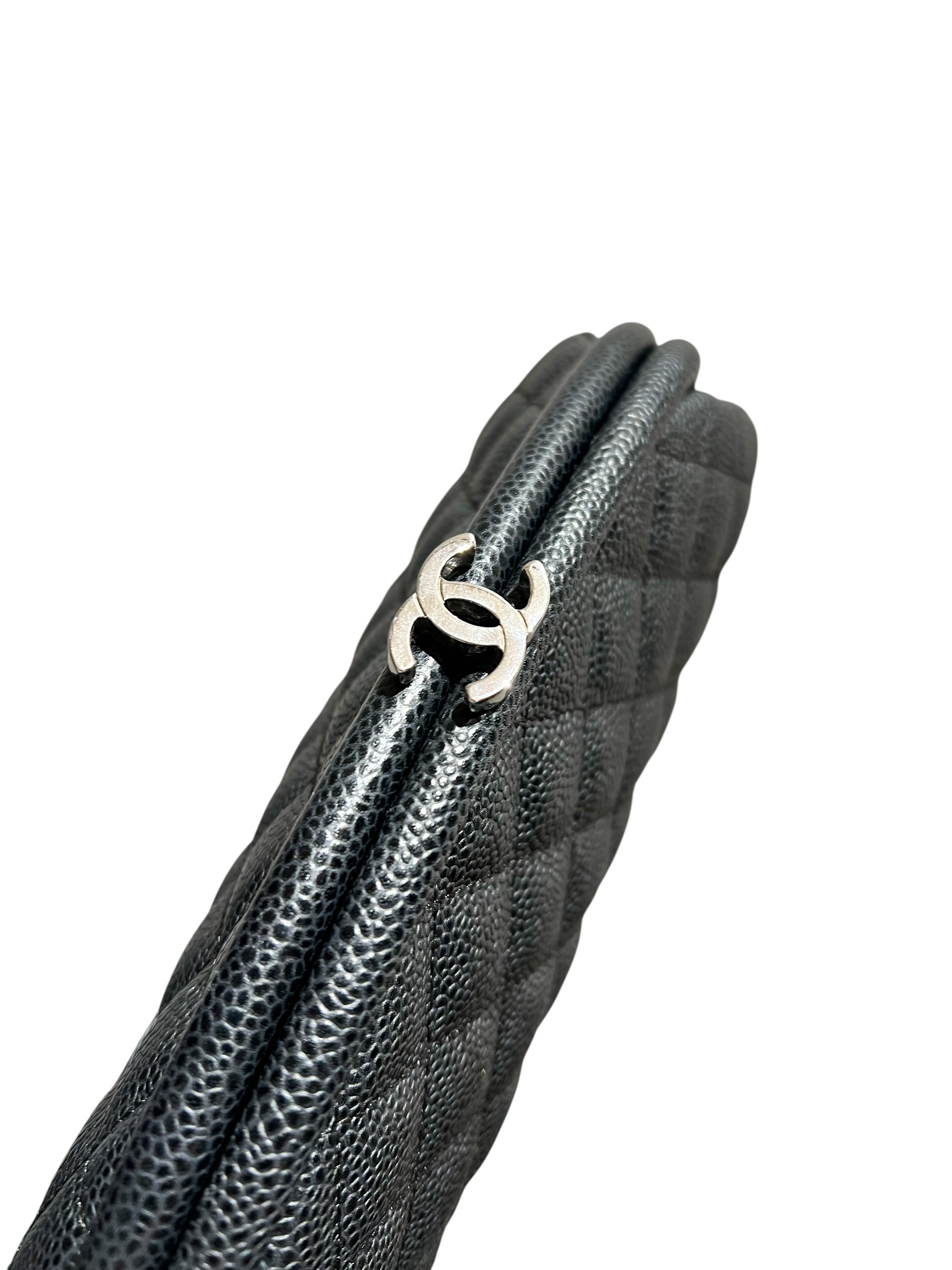 CHANEL BLACK GRAINED CALF CLUTCH BAG 2000000152769