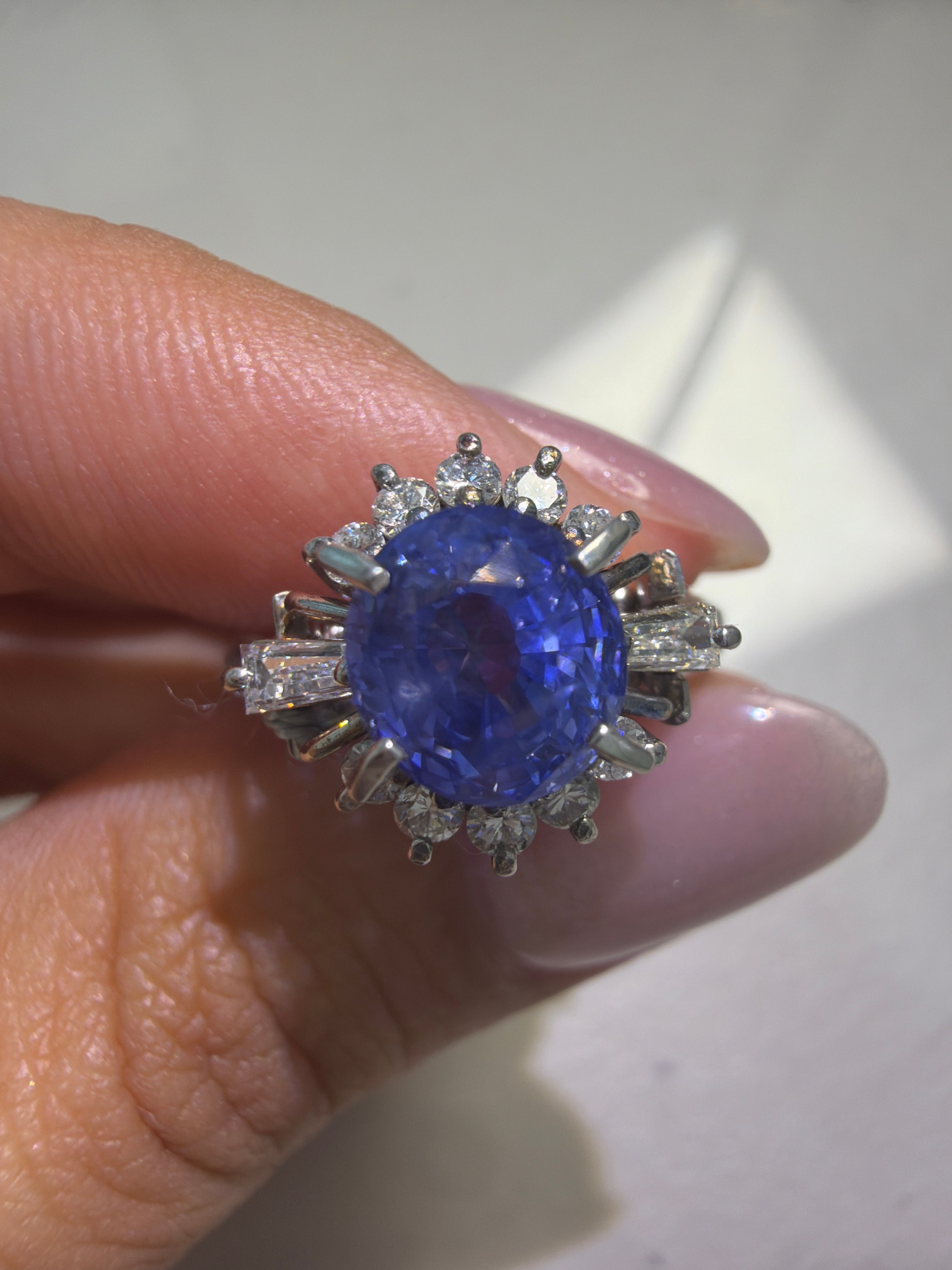 NH GIA Sapphire Ring in Pt900 / S2.46ct / D0.44ct 0393 JJC0628
