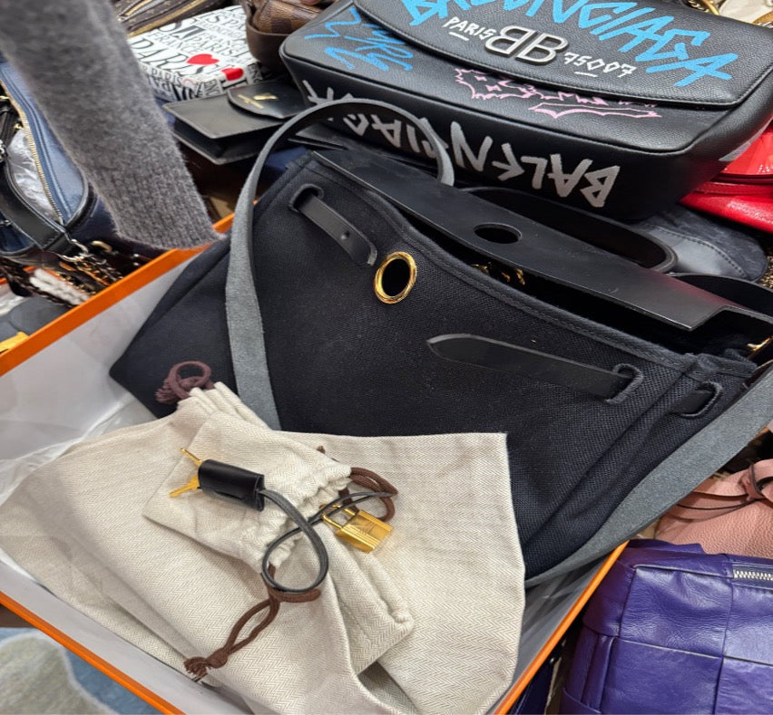 Hermes Black Gold Herbag 30 Y Edition 13551723