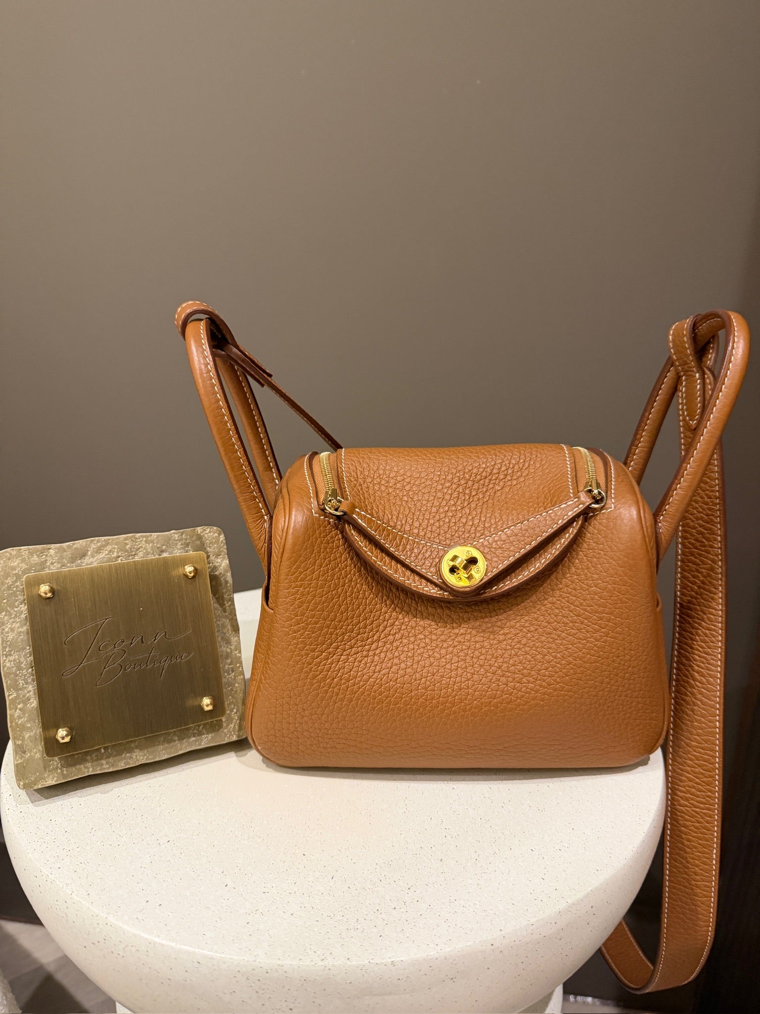 Hermès Mini Lindy 20 Gold GHW