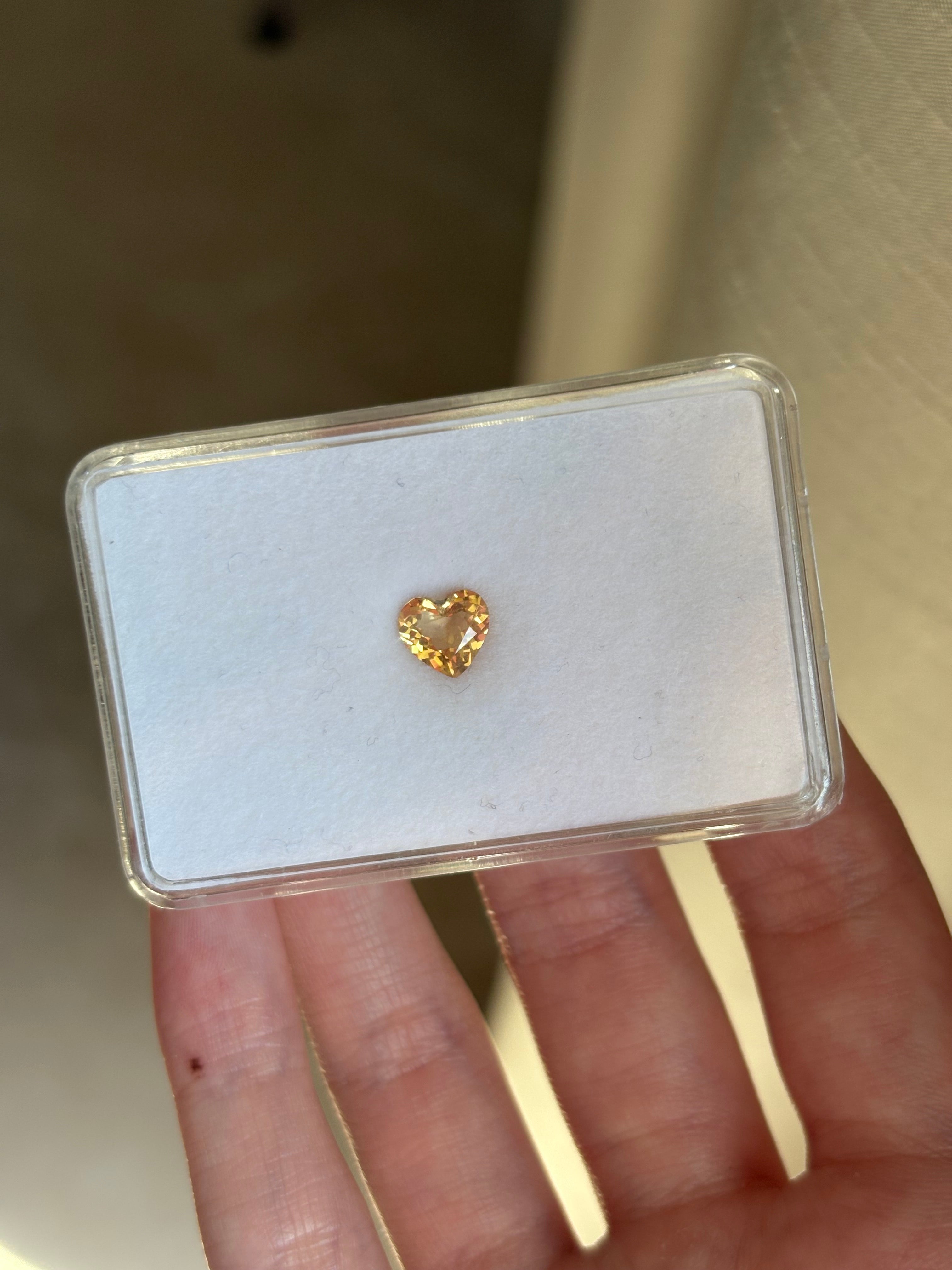 1.00ct Imperial Tourmaline Heart DXBCS4938