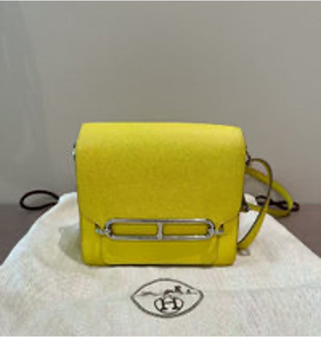 HERMES 19 Pig Nose Lemon Yellow Silver Buckle Shoulder/Crossbody Bag 3072509192324