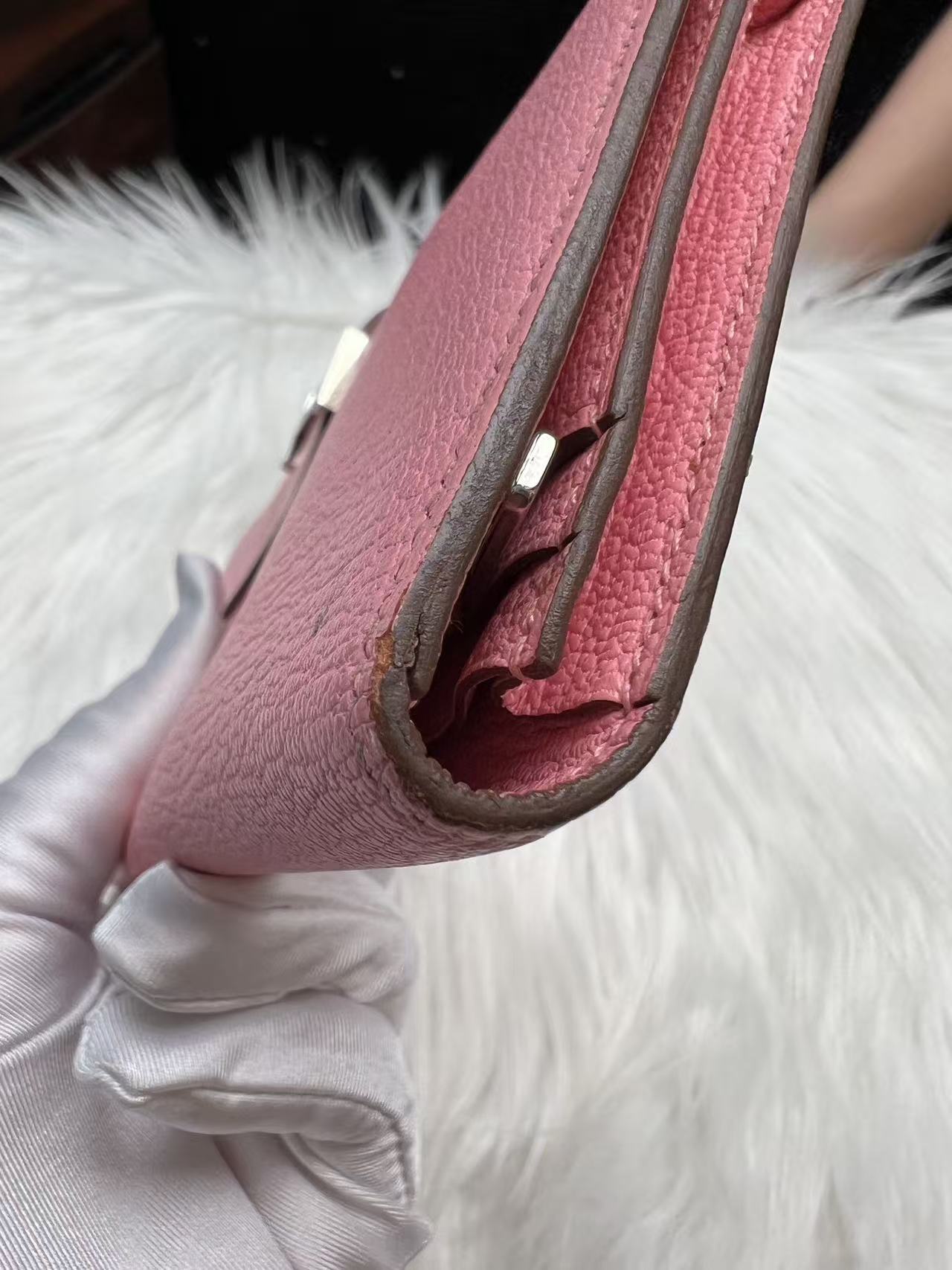 Hermès bearn3Q Premium Leather Bifold Wallet - Sakura Pink