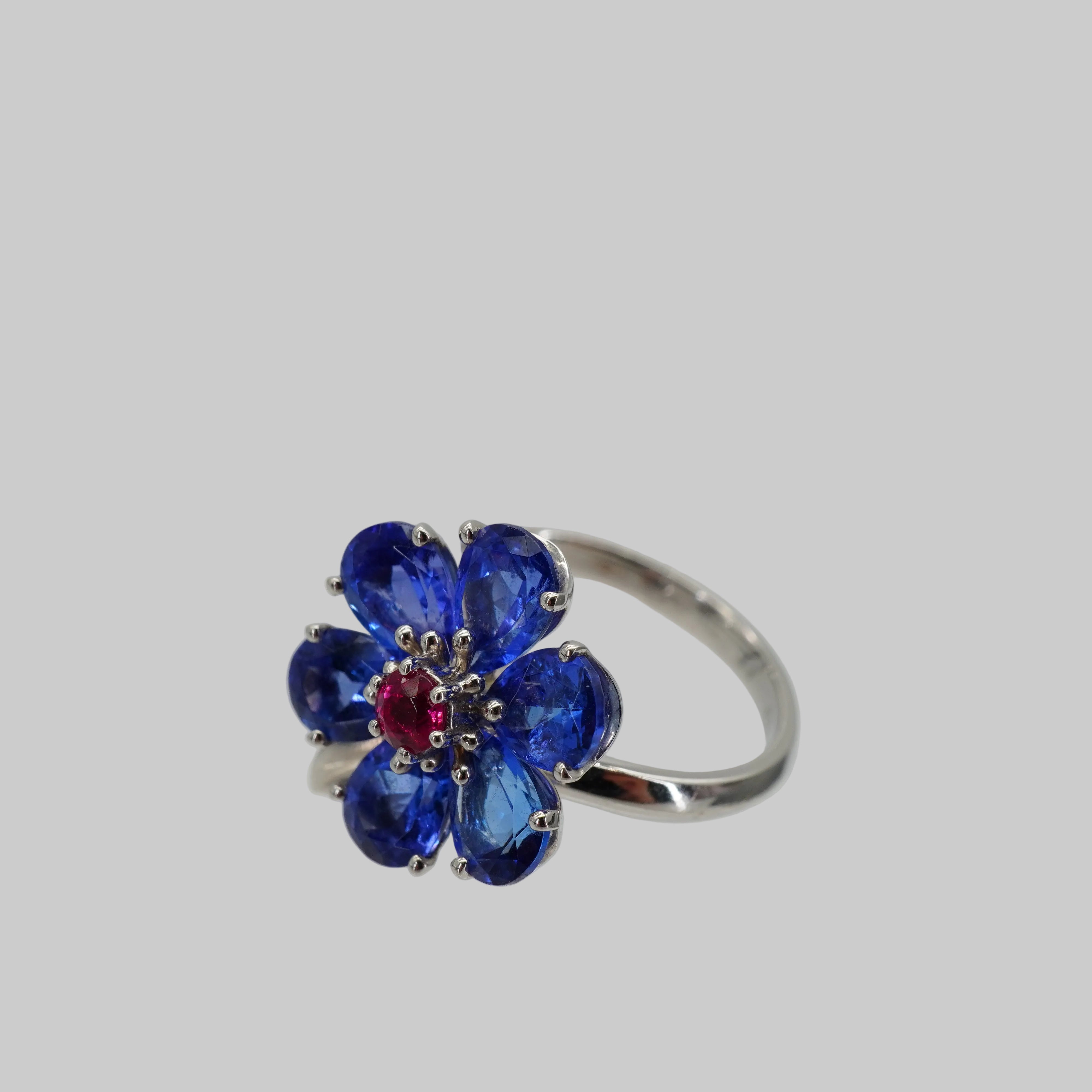 SENBYSANDY TANZANITE FLORAL RING WG AVCHK416