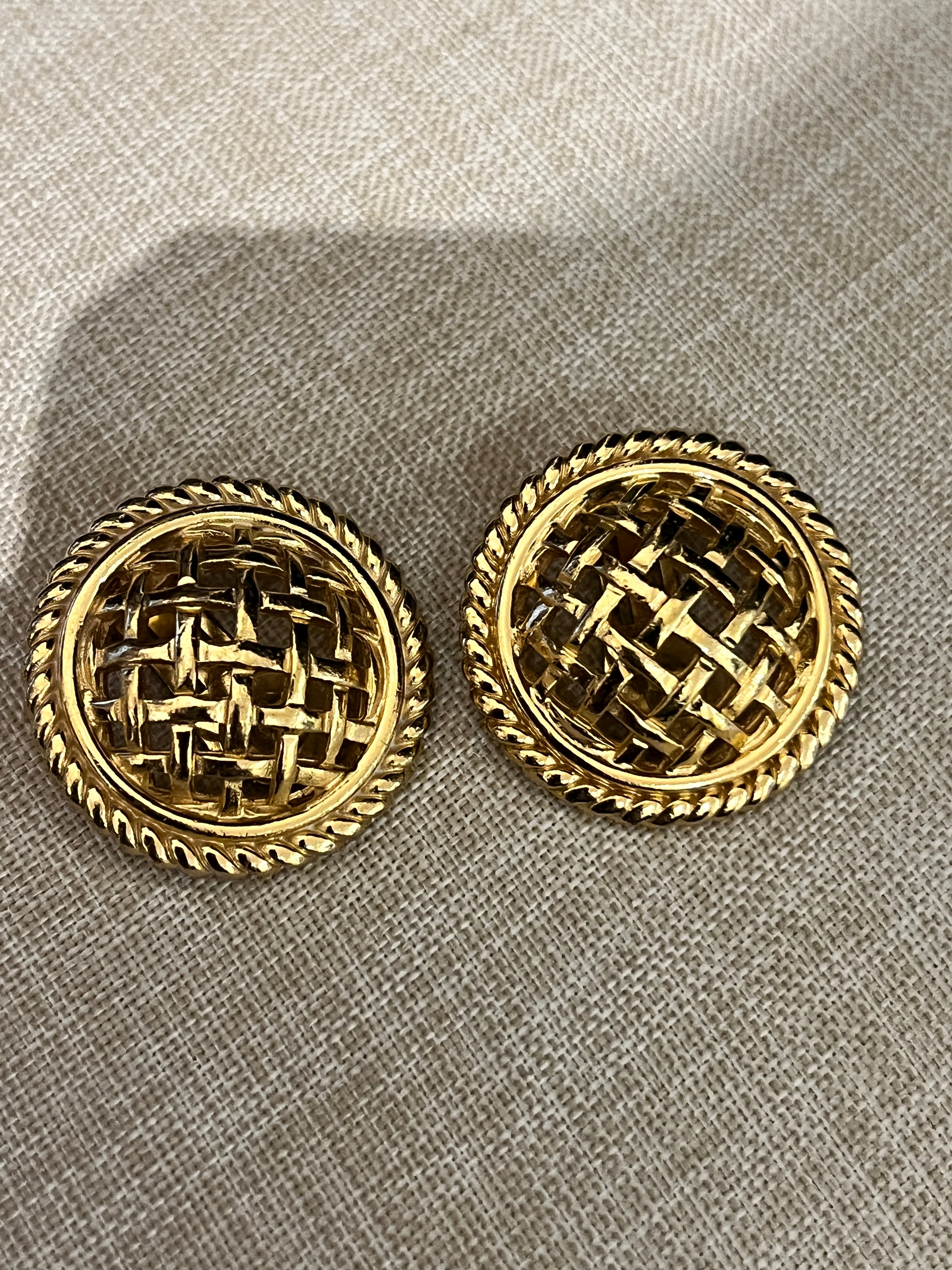 Dior Vintage circle earrings AKC1547