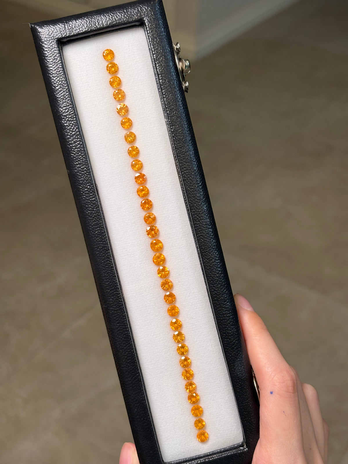 19.30ct Fanta Round Calibration Bracelet Set THAIC1075