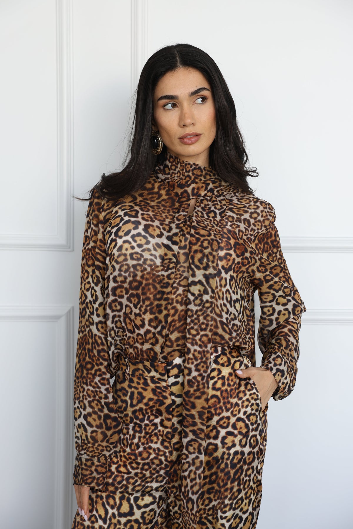 Muse Golden Leopard