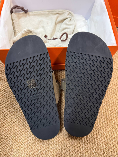 Hermès Brown H-Cut Slide Sandals size 36