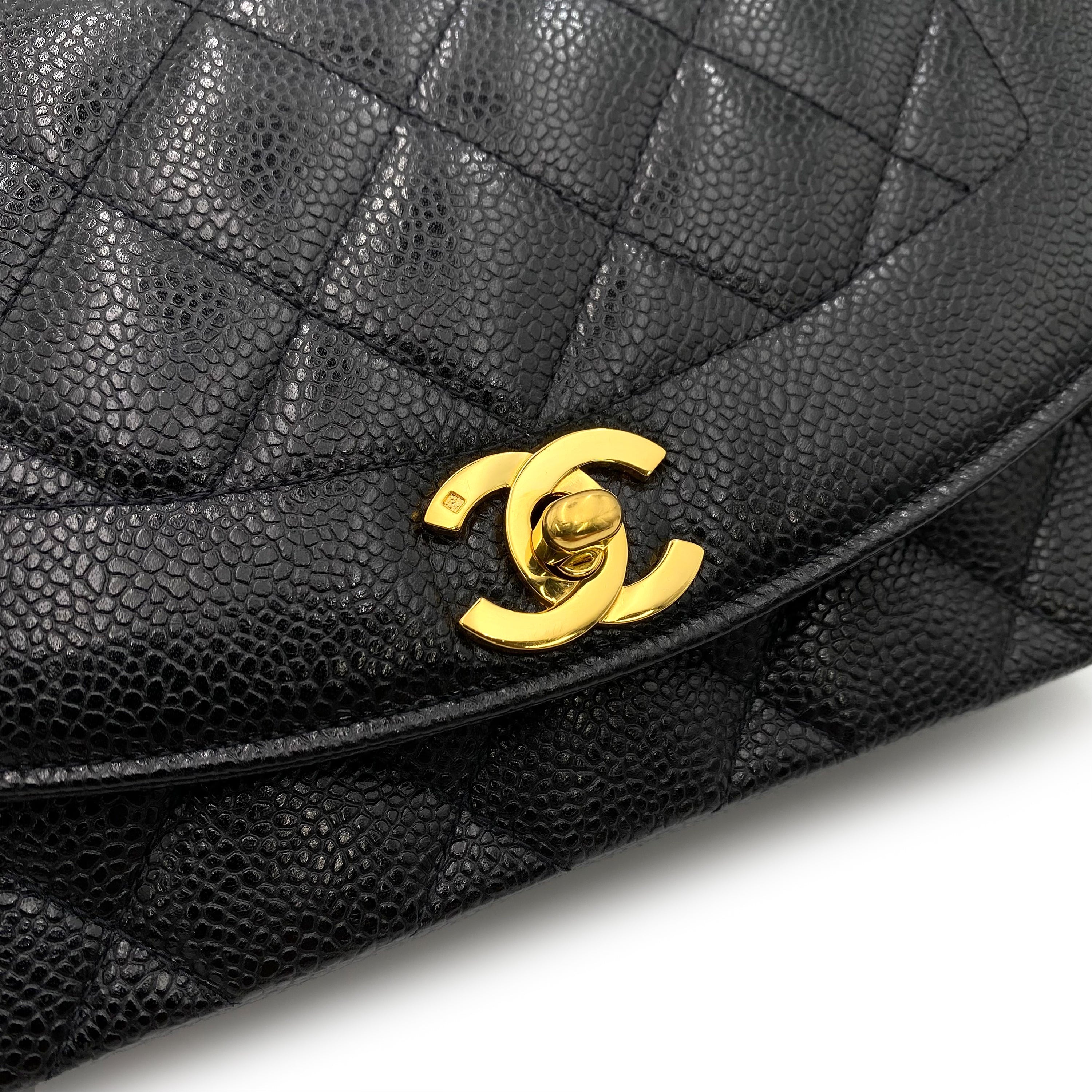 CHANEL VINTAGE DIANA SMALL CHAIN SHOULDER BAG BLACK CAVIAR SKIN 90181759
