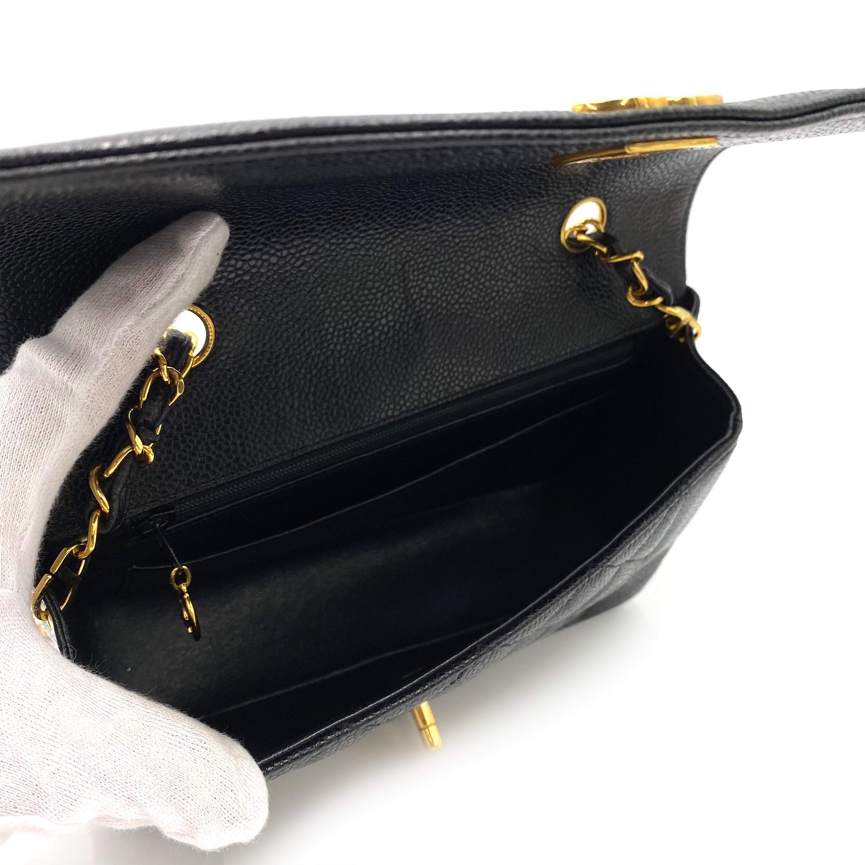 CHANEL VINTAGE DIANA SMALL CHAIN SHOULDER BAG BLACK CAVIAR SKIN 90181759