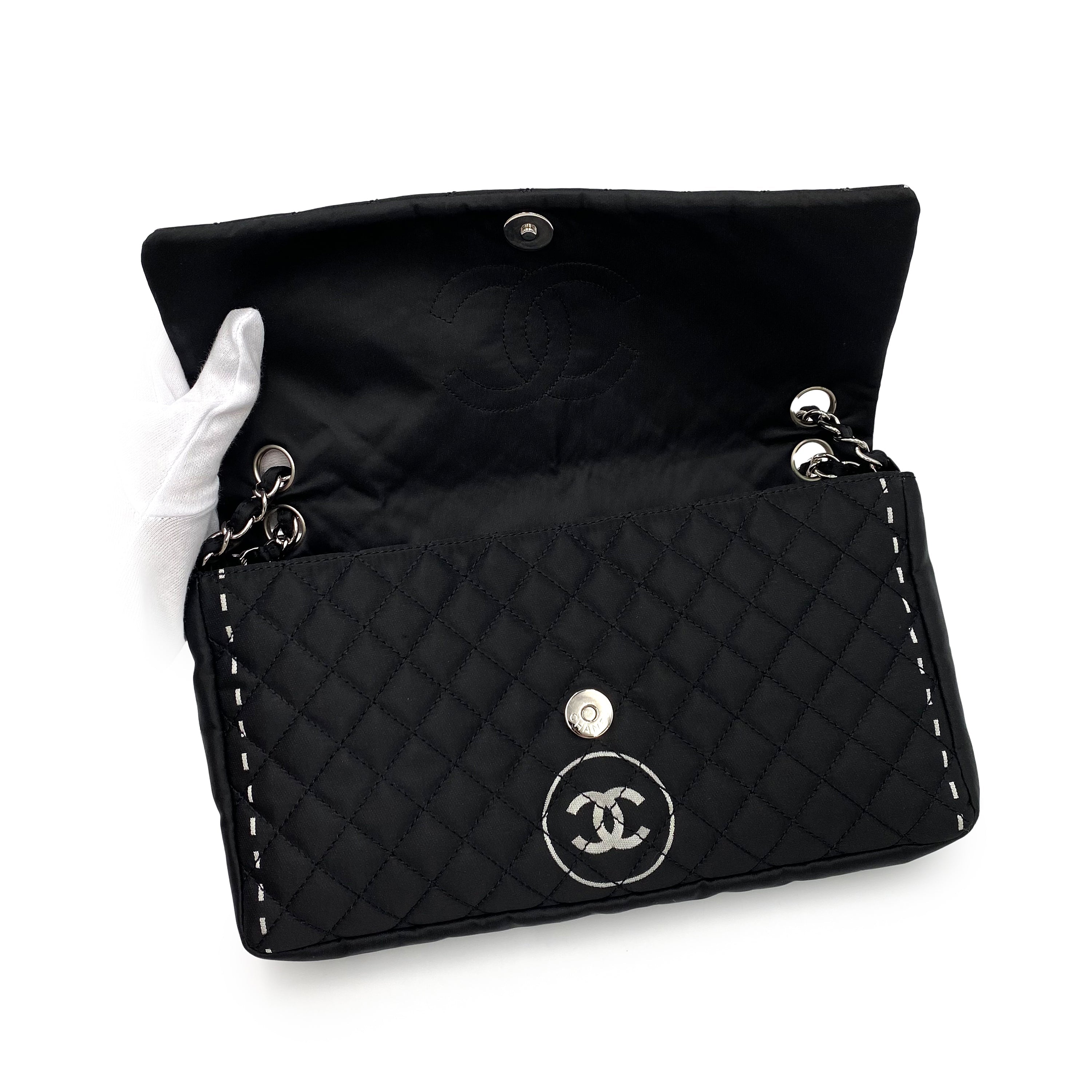 CHANEL VINTAGE CHAIN SHOULDER BAG BLACK SATIN 90239118