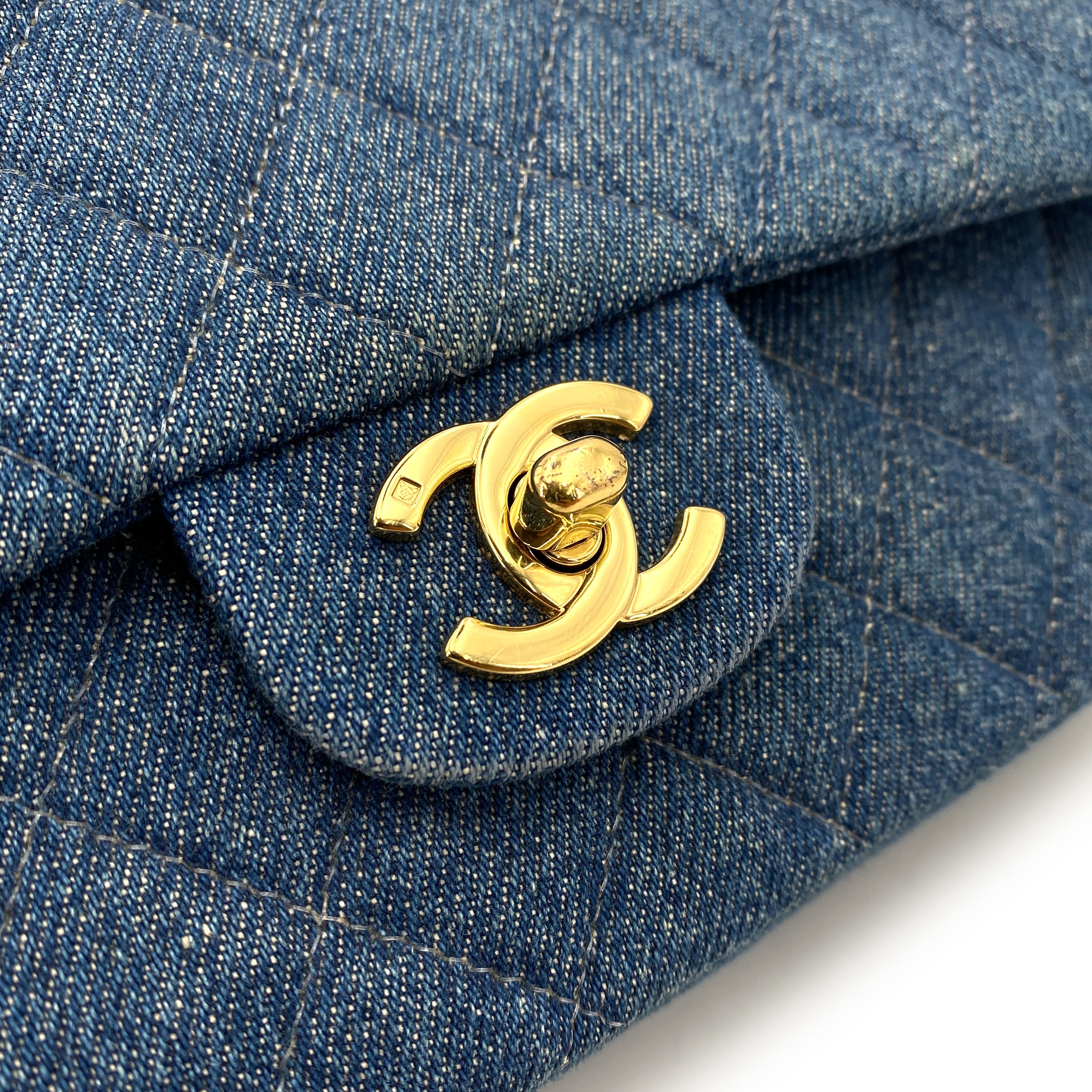 CHANEL VINTAGE CLASSIC FLAP MEDIUM CHAIN SHOULDER BAG BLUE DENIM 90245055