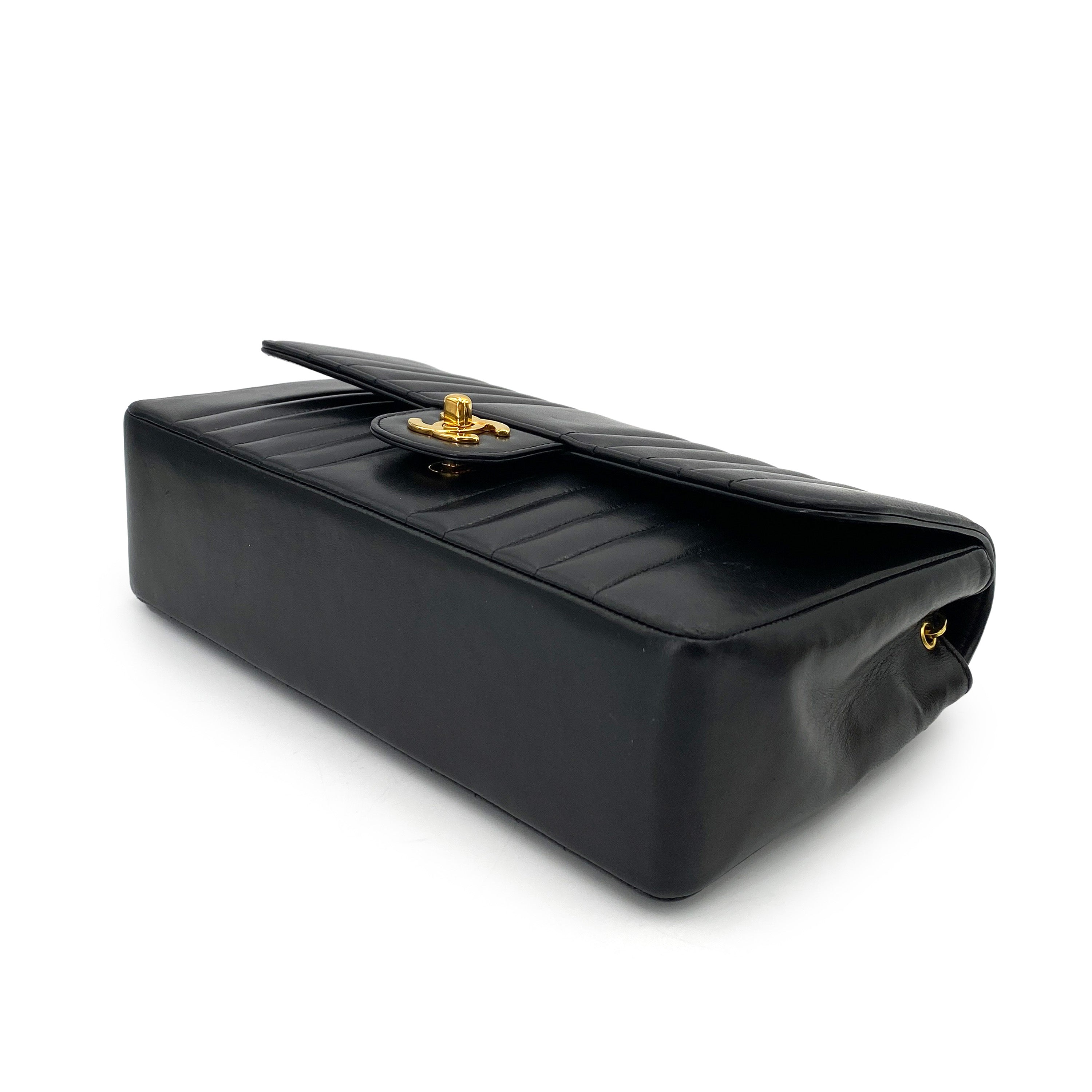 CHANEL VINTAGE MADEMOISELLE CHAIN SHOULDER BAG BLACK LAMB SKIN 90247992