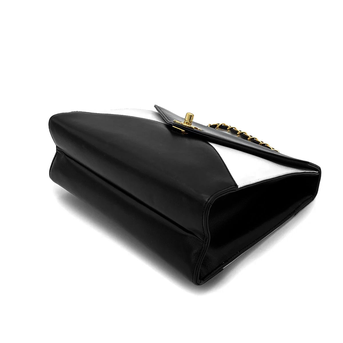 CHANEL VINTAGE CHAIN HAND BAG BLACK WHITE LAMB SKIN 90259891