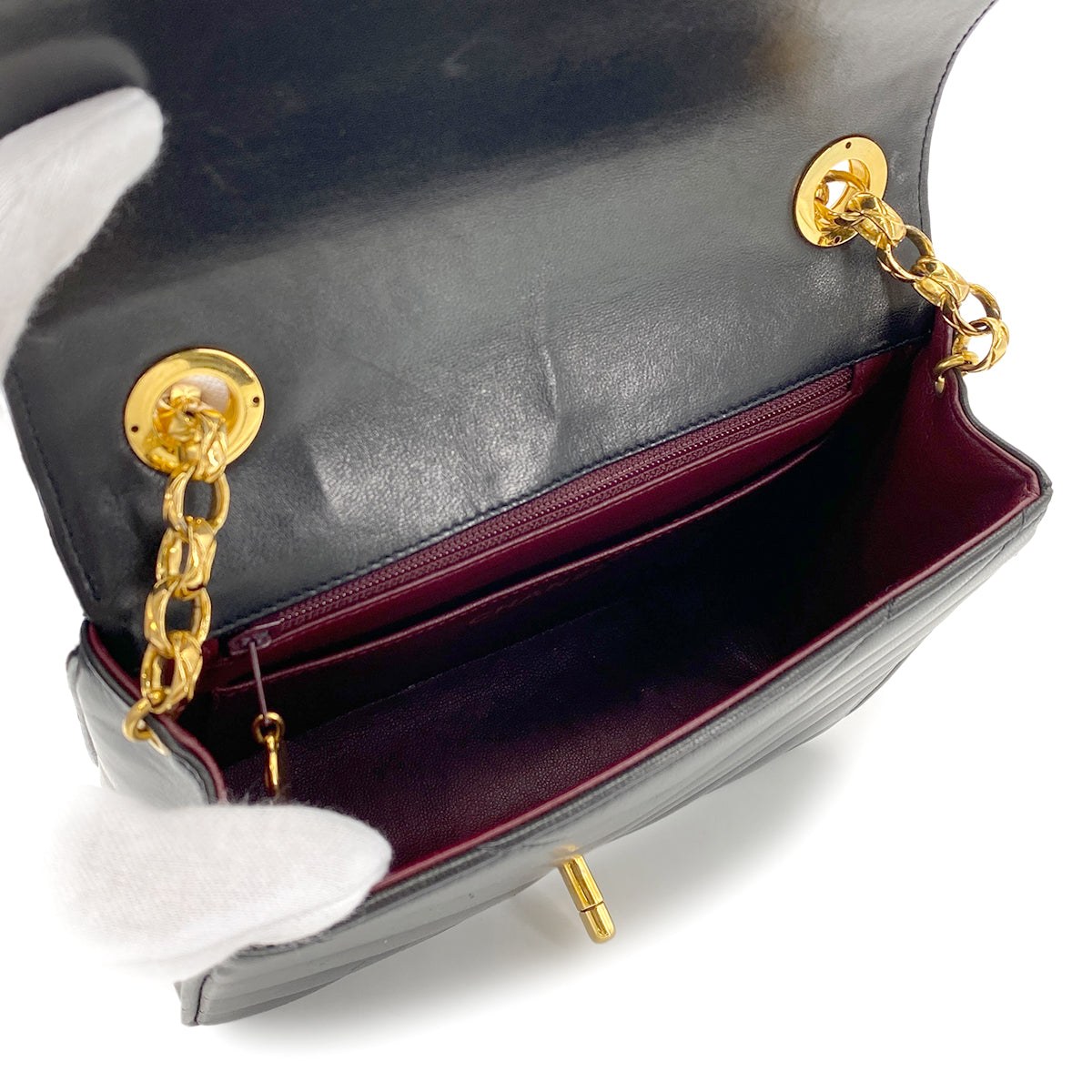 CHANEL VINTAGE CHEVRON BIJOU CHAIN SHOULDER BAG BLACK LAMB SKIN 90271718