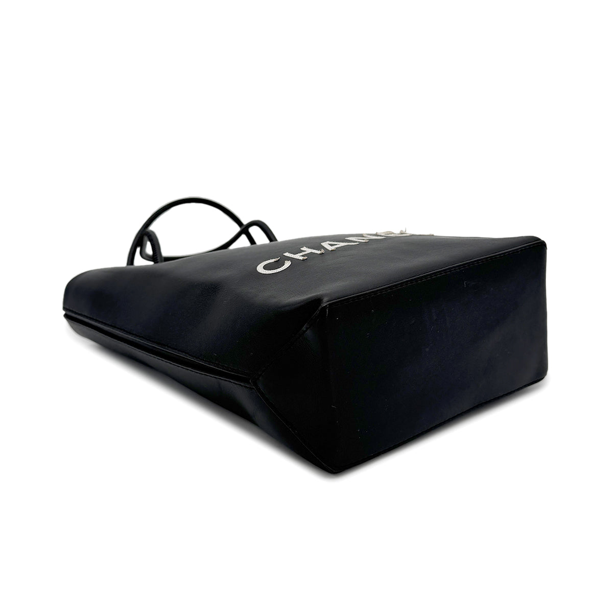 CHANEL VINTAGE ESSENTIAL TOTE BAG BLACK CALF LEATHER 90272526