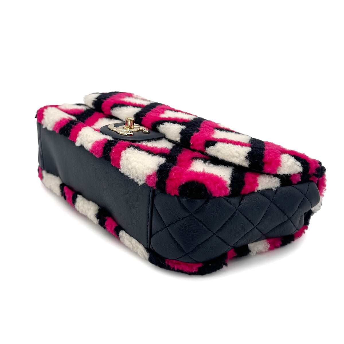 CHANEL SHEARLING MOUTON CHAIN SHOULDER BAG MULTICOLOR 90274410 - PURPOSE