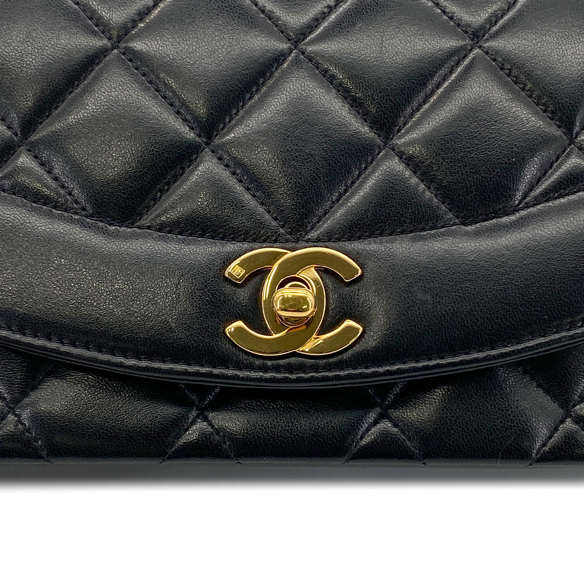CHANEL VINTAGE DIANA SMALL CHAIN SHOULDER BAG BLACK LAMB SKIN 90278580