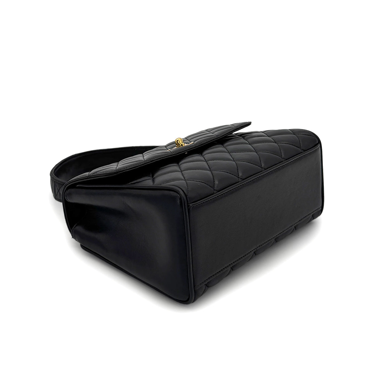 CHANEL VINTAGE MATELASSE HAND BAG BLACK LAMB SKIN 90279717