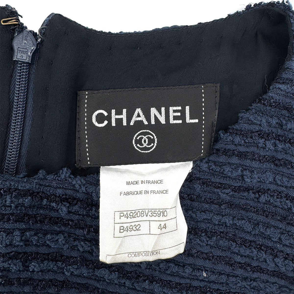 CHANEL TWEED COCO BUTTON SLEEVELESS ZIP DRESS NAVY WHITE COTTON 44 P49 RTW 90288030 - PURPOSE