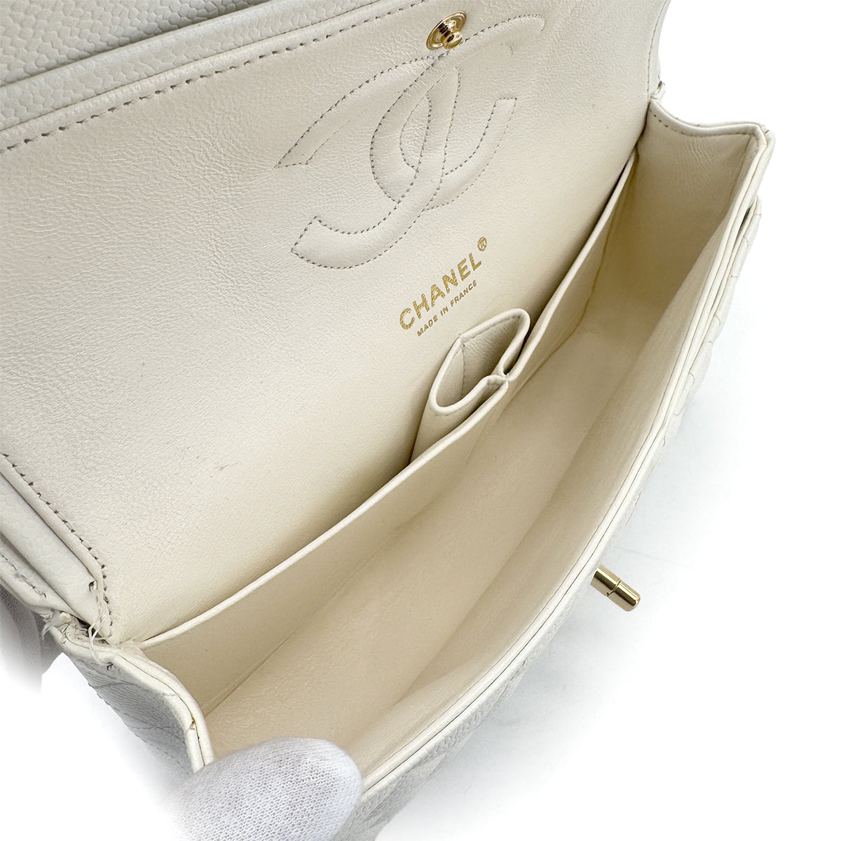 CHANEL VINTAGE CLASSIC FLAP MEDIUM CHAIN SHOULDER BAG WHITE CAVIAR SKIN 90301011