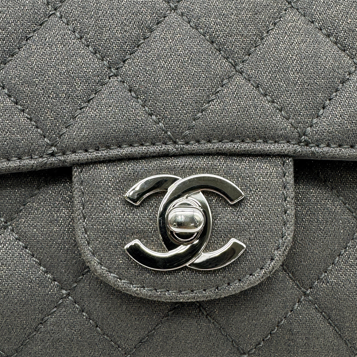 CHANEL VINTAGE CLASSIC FLAP MEDIUM CHAIN SHOULDER BAG GRAY CANVAS 90302647