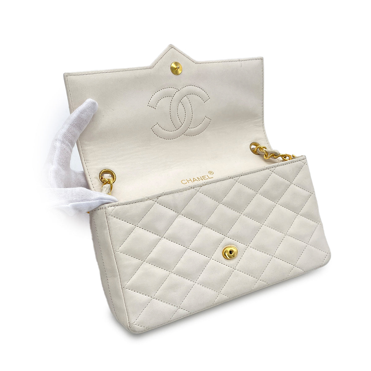 CHANEL VINTAGE MINI MATELASSE BIG COCO CHAIN SHOULDER BAG WHITE LAMB SKIN 90303314