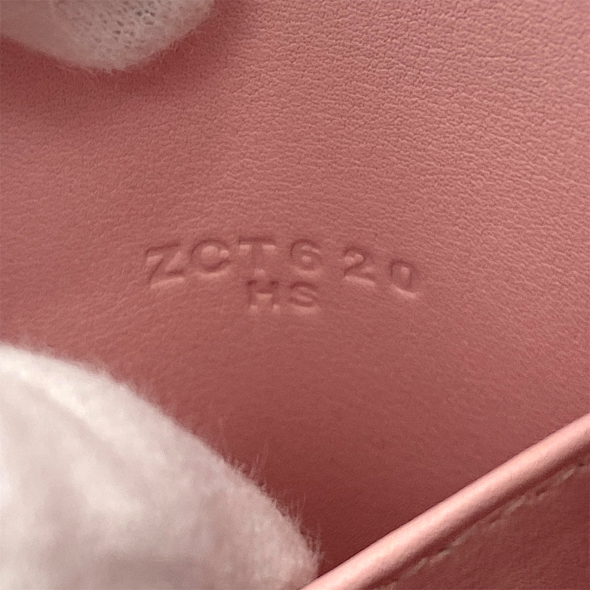 HERMES LINDY MINI ROSE SAKURA VEAU SWIFT SHOULDER BAG Z PALLADIUM HARDWARE 90308976