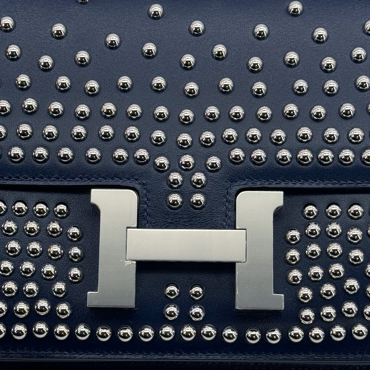 HERMES CONSTANCE 3 MINI 18 MIROIR CLOUTE BLUE ABYSSE BOXCALF 2025 K STAMP PALLADIUM HARDWARE 90316884