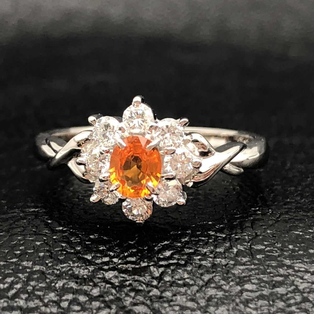 Custom Jewelry 1P Garnet & Diamond Ring, G(0.343ct), D(0.35ct), PT900, 3.9g, US Size 5.5 C375126