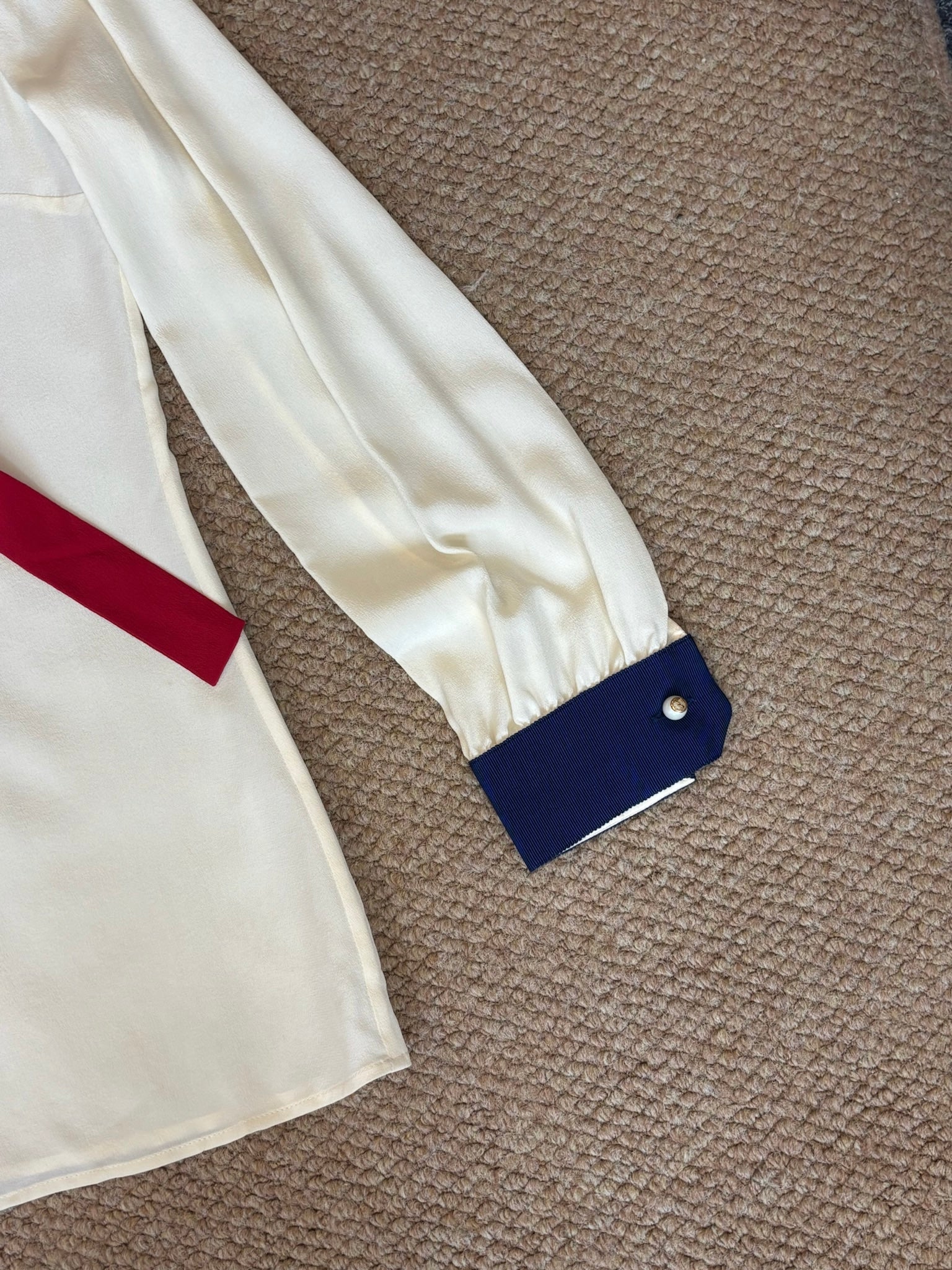 Size 36 - Gucci Cream Silk Contrast Trim Neck Tie Detail Shirt