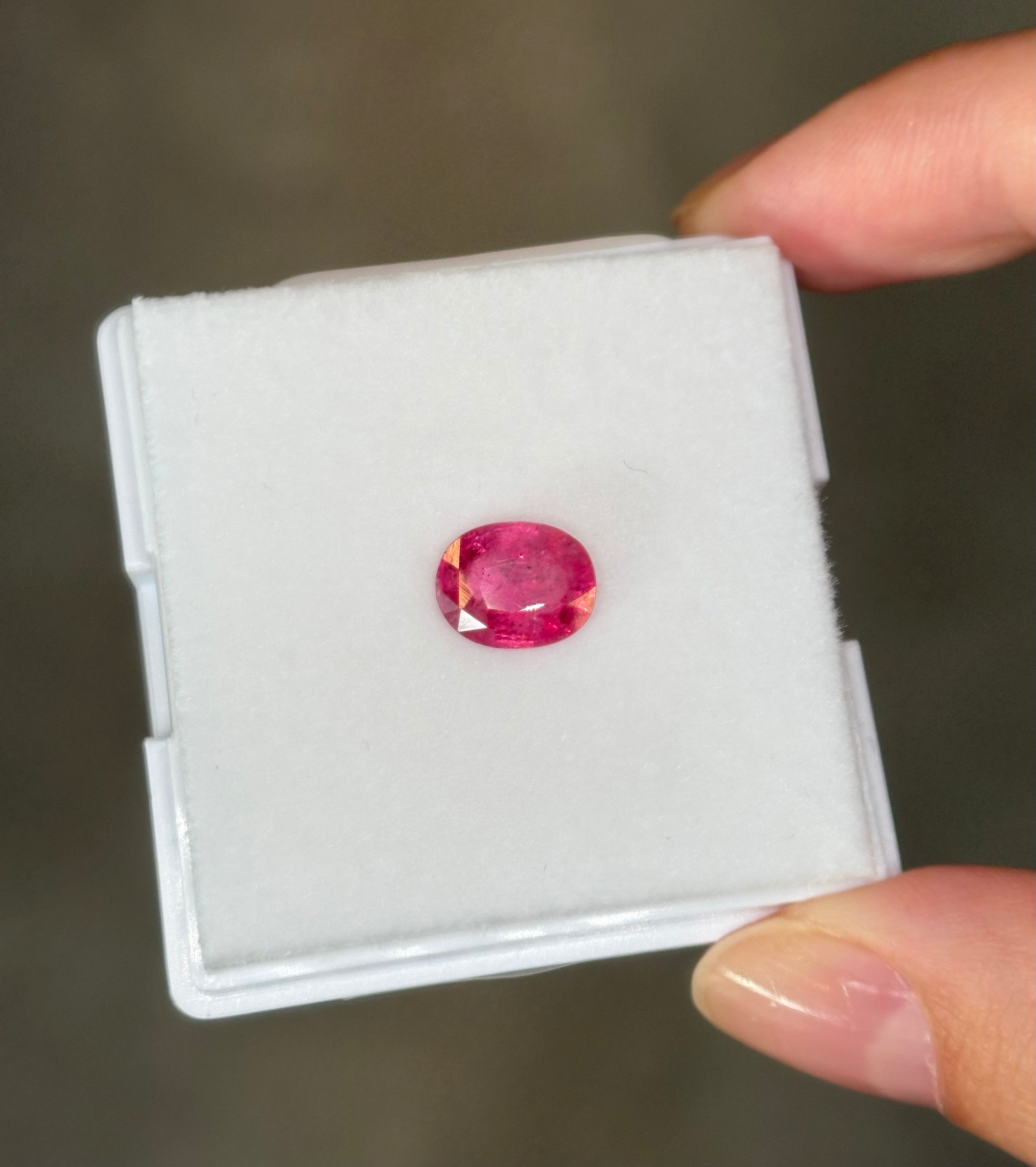 2.10ct Mahenge Spinel Oval DXBCS5929