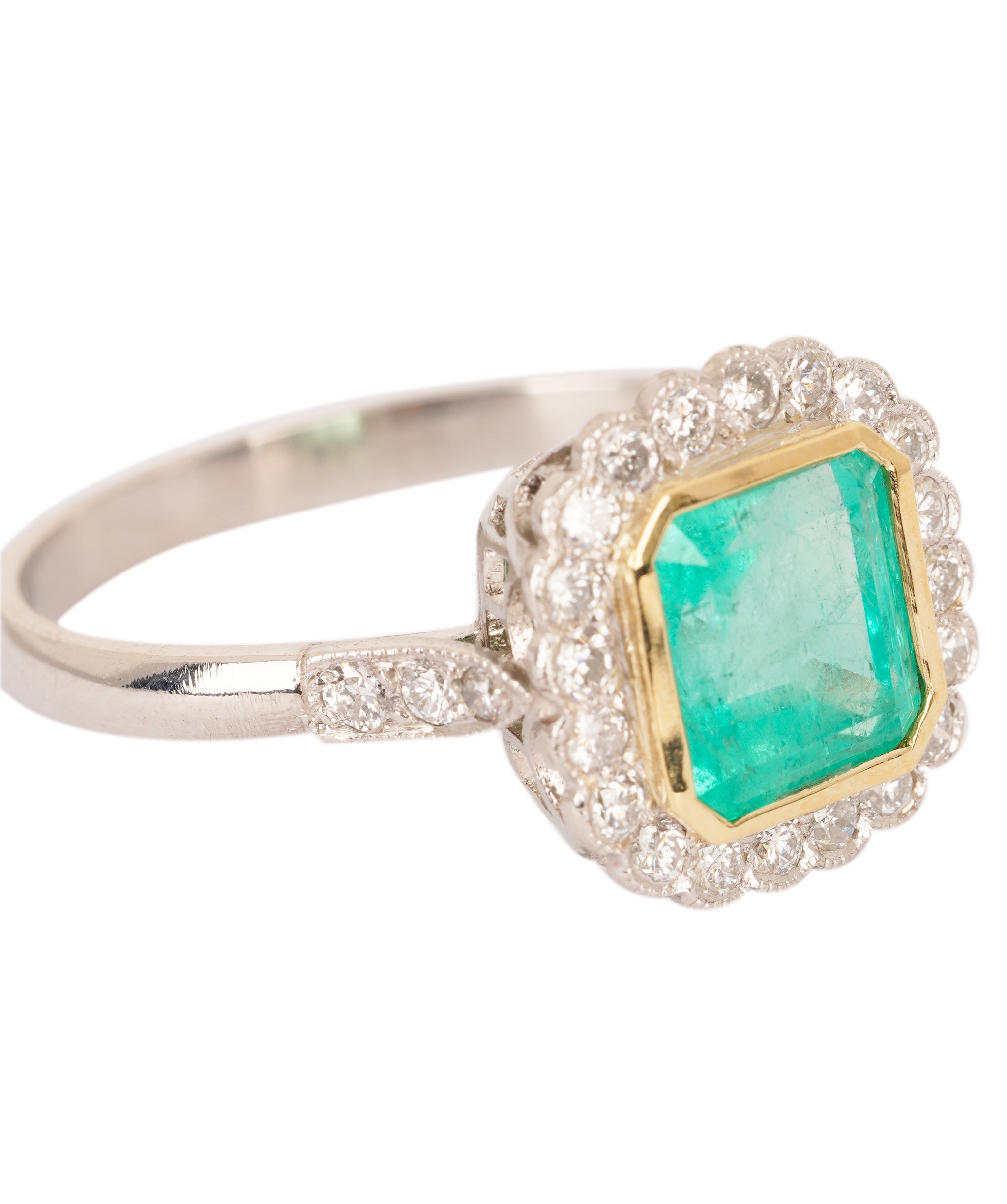 Colombian Emerald & Diamond Cluster Ring WA90471