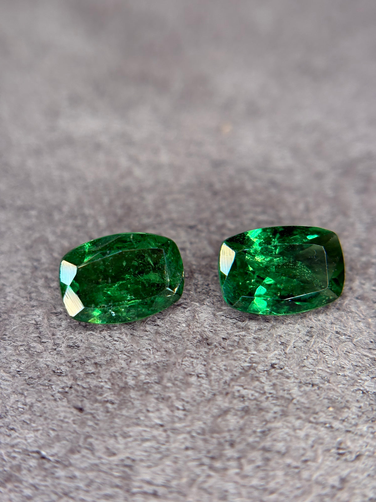 1.80ct Tsavorite PAIR THAIC1398