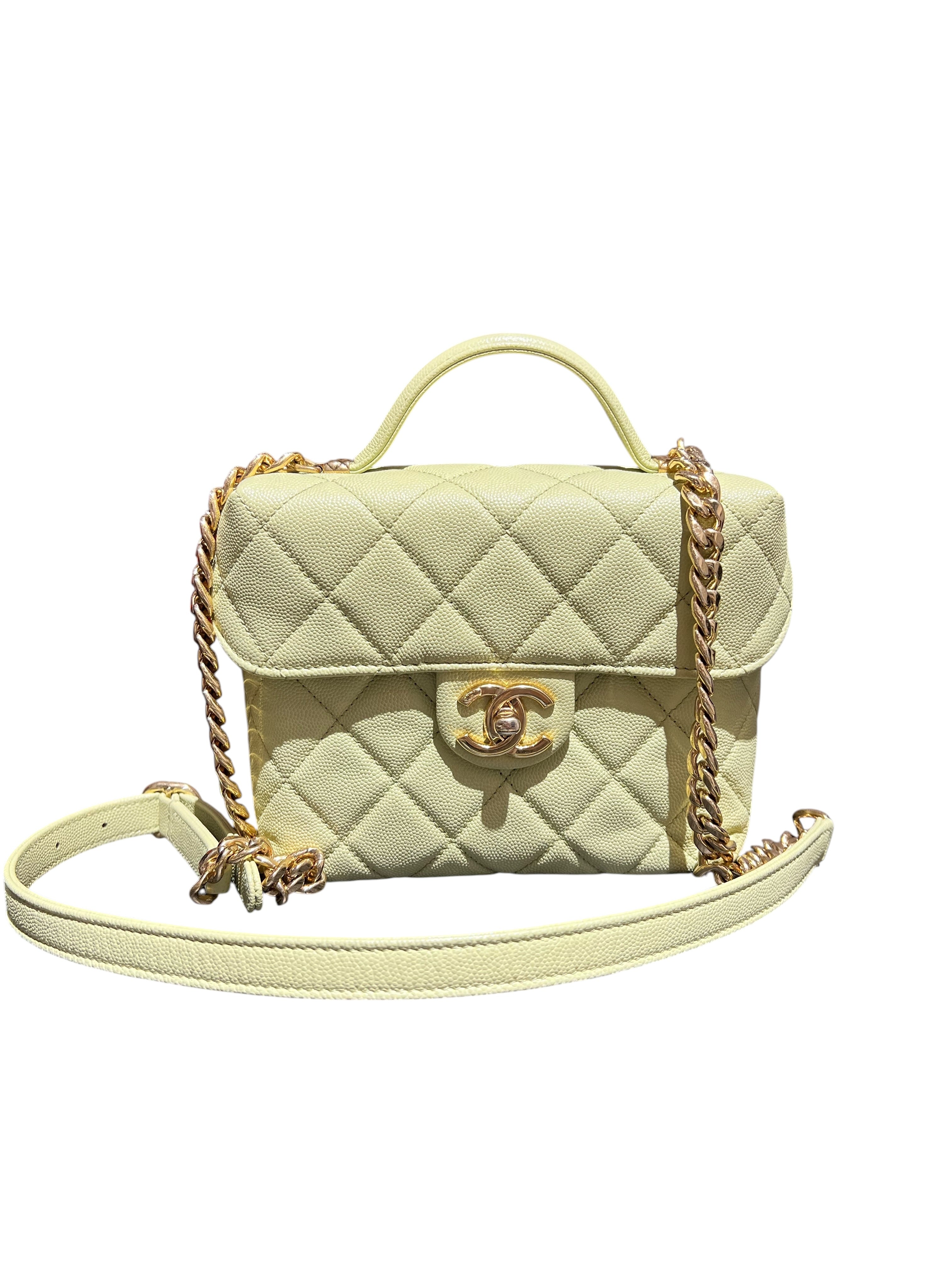 CHANEL LIGHT GREEN GRAINED CALF HANDBAG 2000000152745