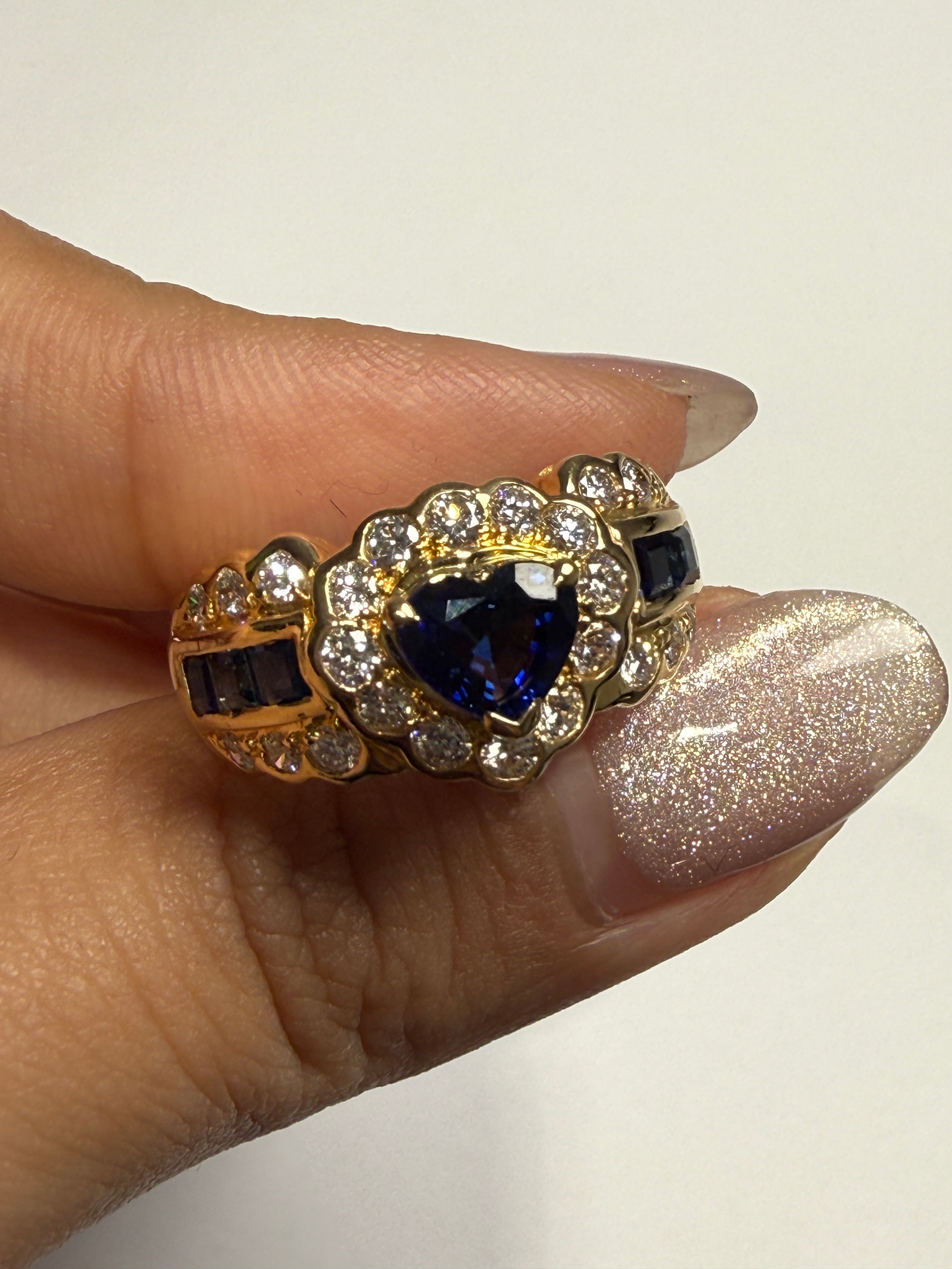 Royal Blue Heart Sapphire in 18K US 7.25 7262 JJC9040