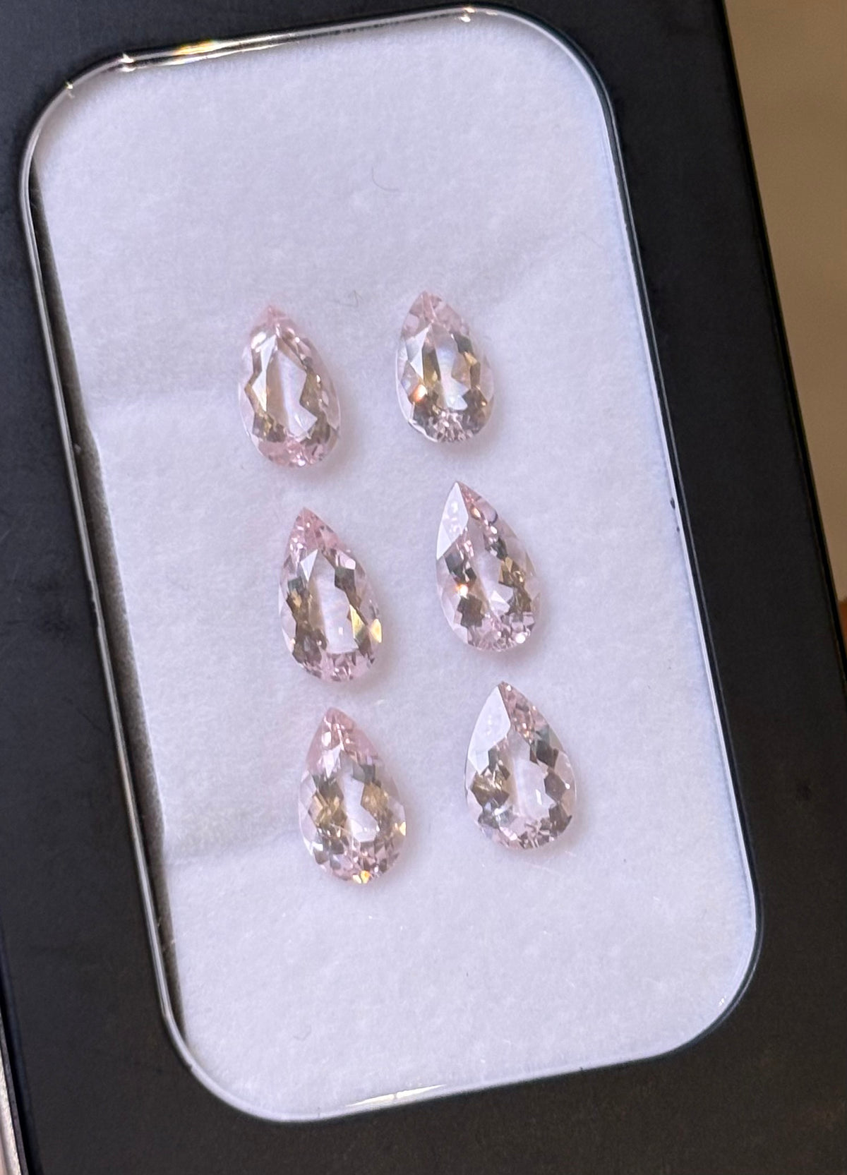 5.55ct Pink Morganite Pear Set (6 pcs) THAIC1004