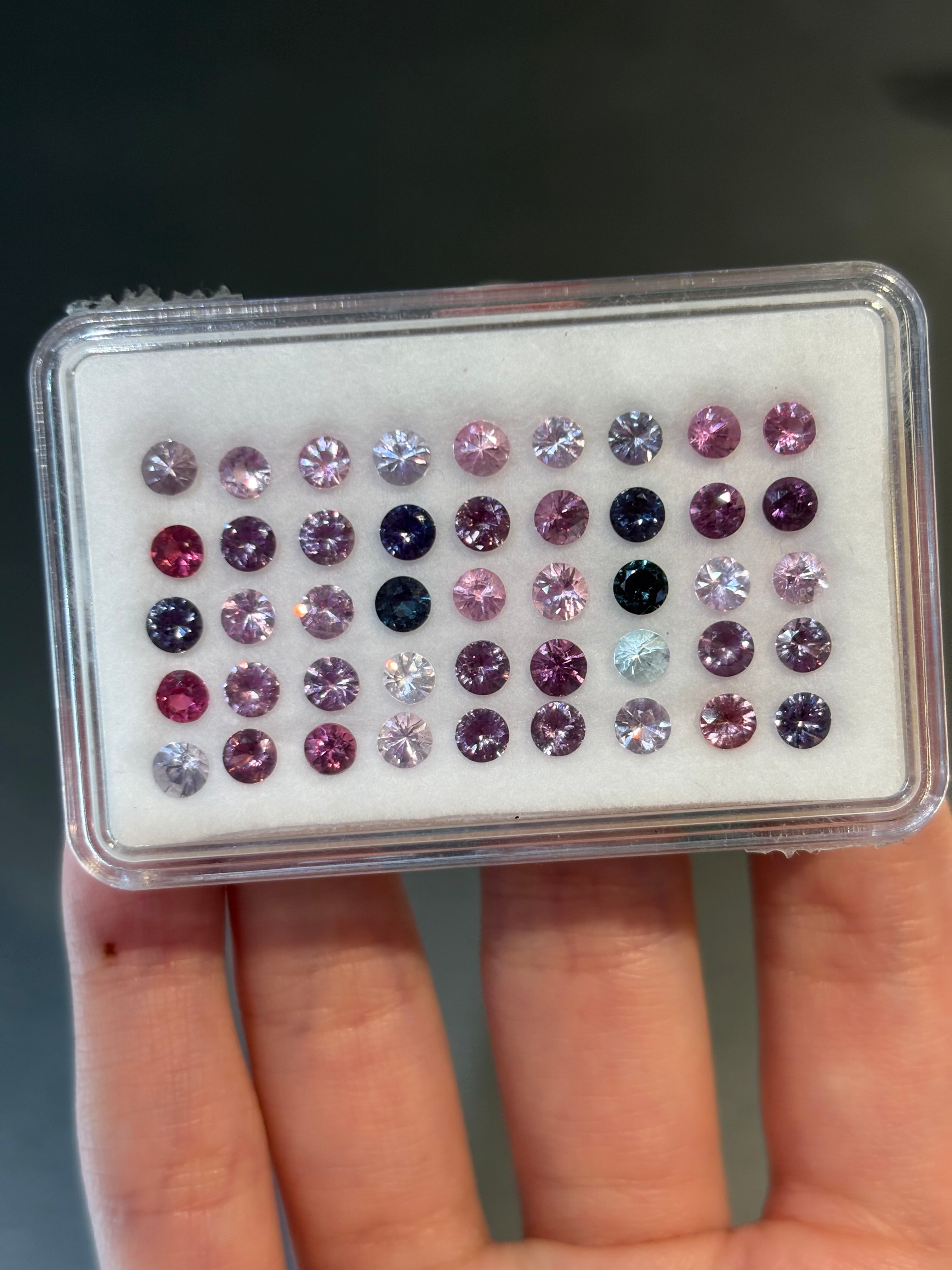 8.75ct Burma Spinel Round Set DXBCS5696