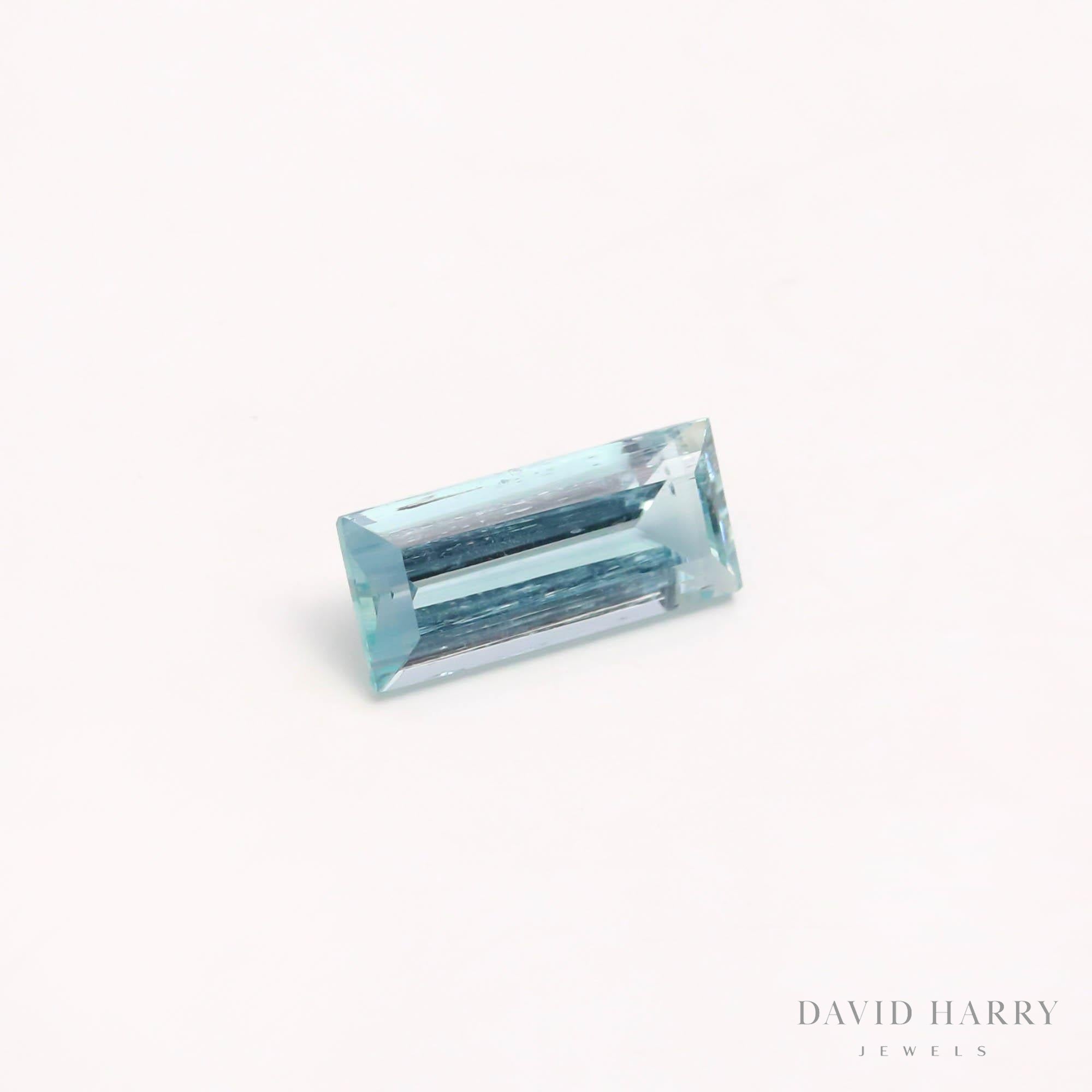 2.85ct Blue Aquamarine