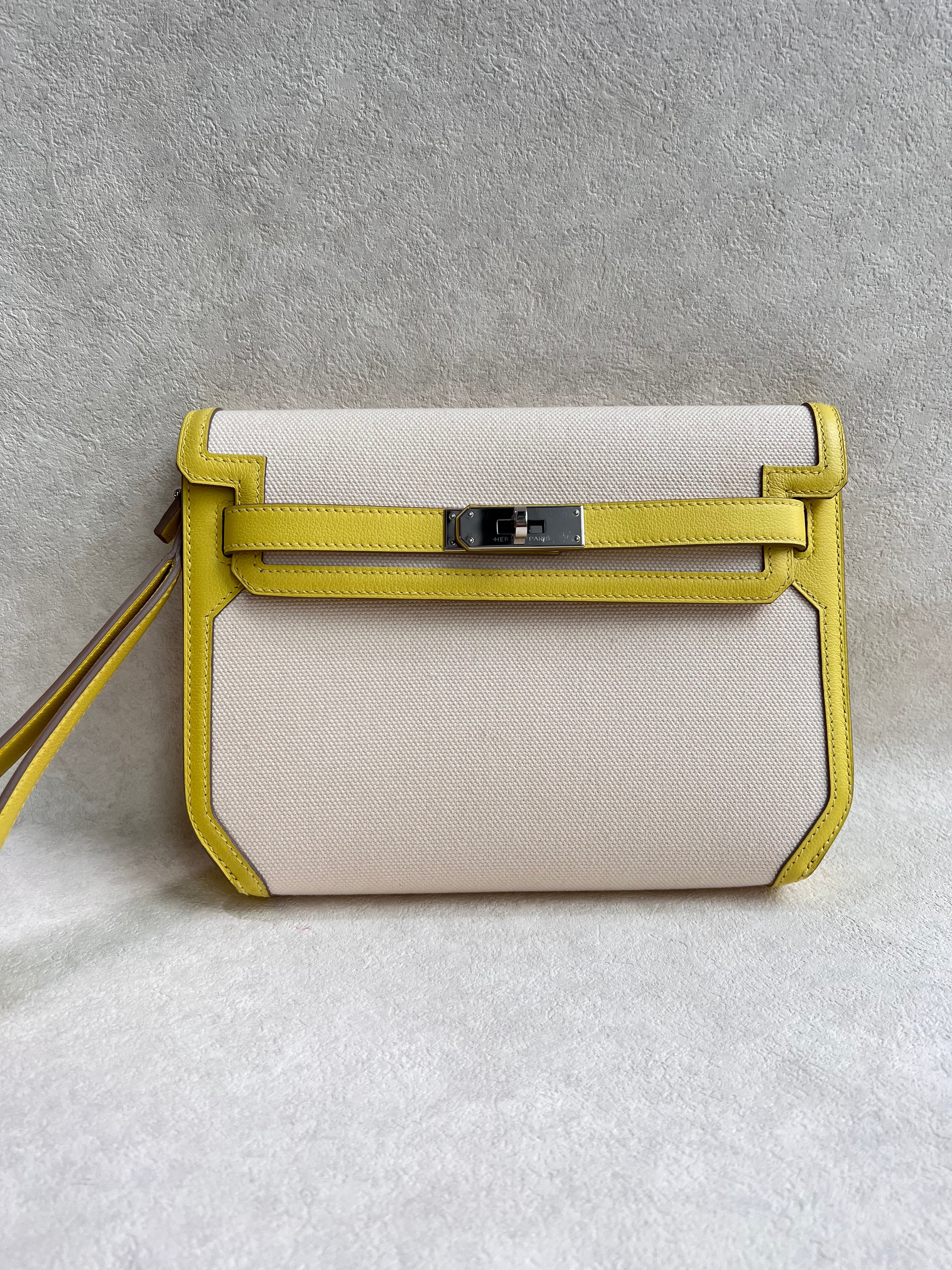 Hermes Kelly Depeche Lime Toile PHW #U SYCYB1132