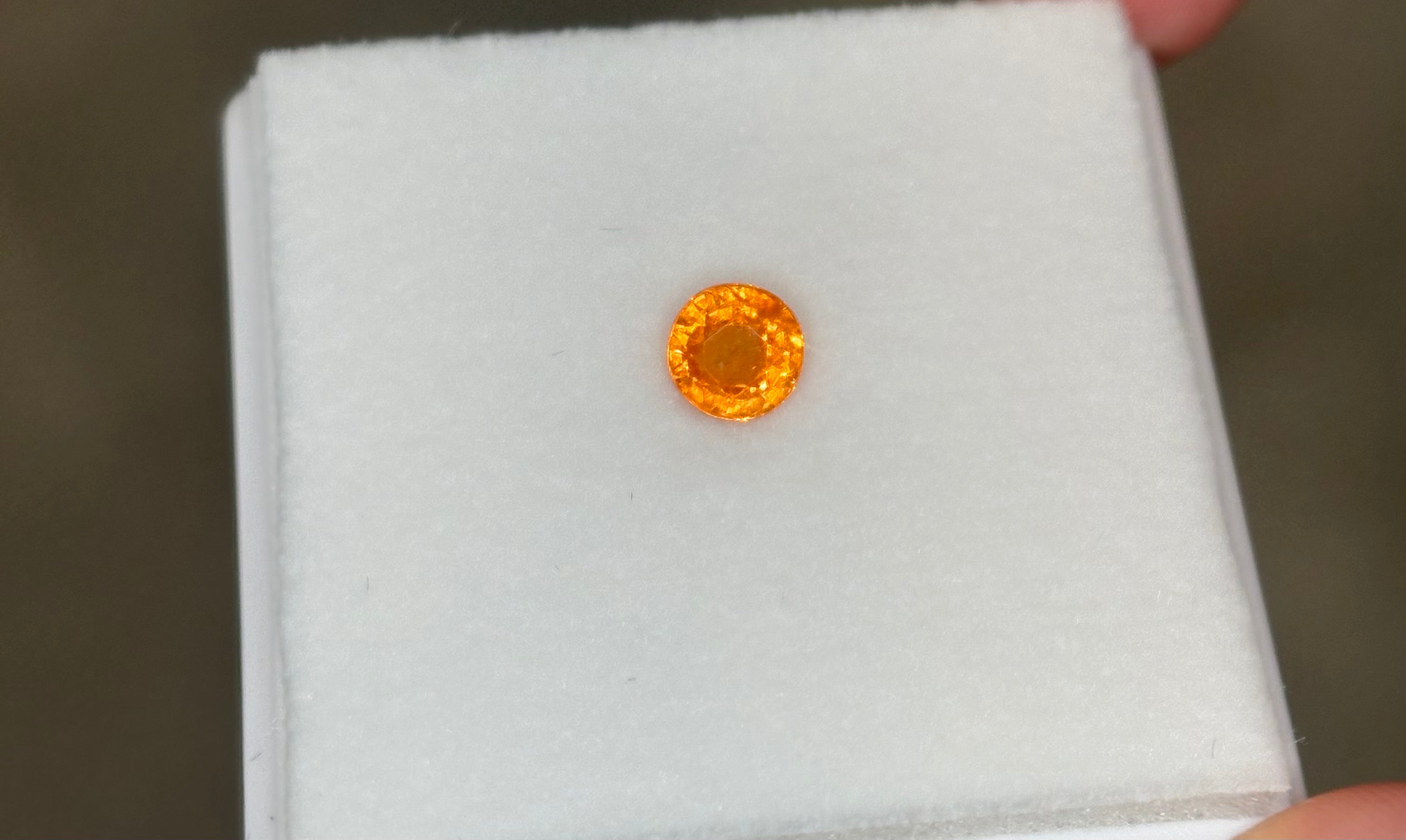 1.15ct Fanta Spessartine Round DXBCS5784