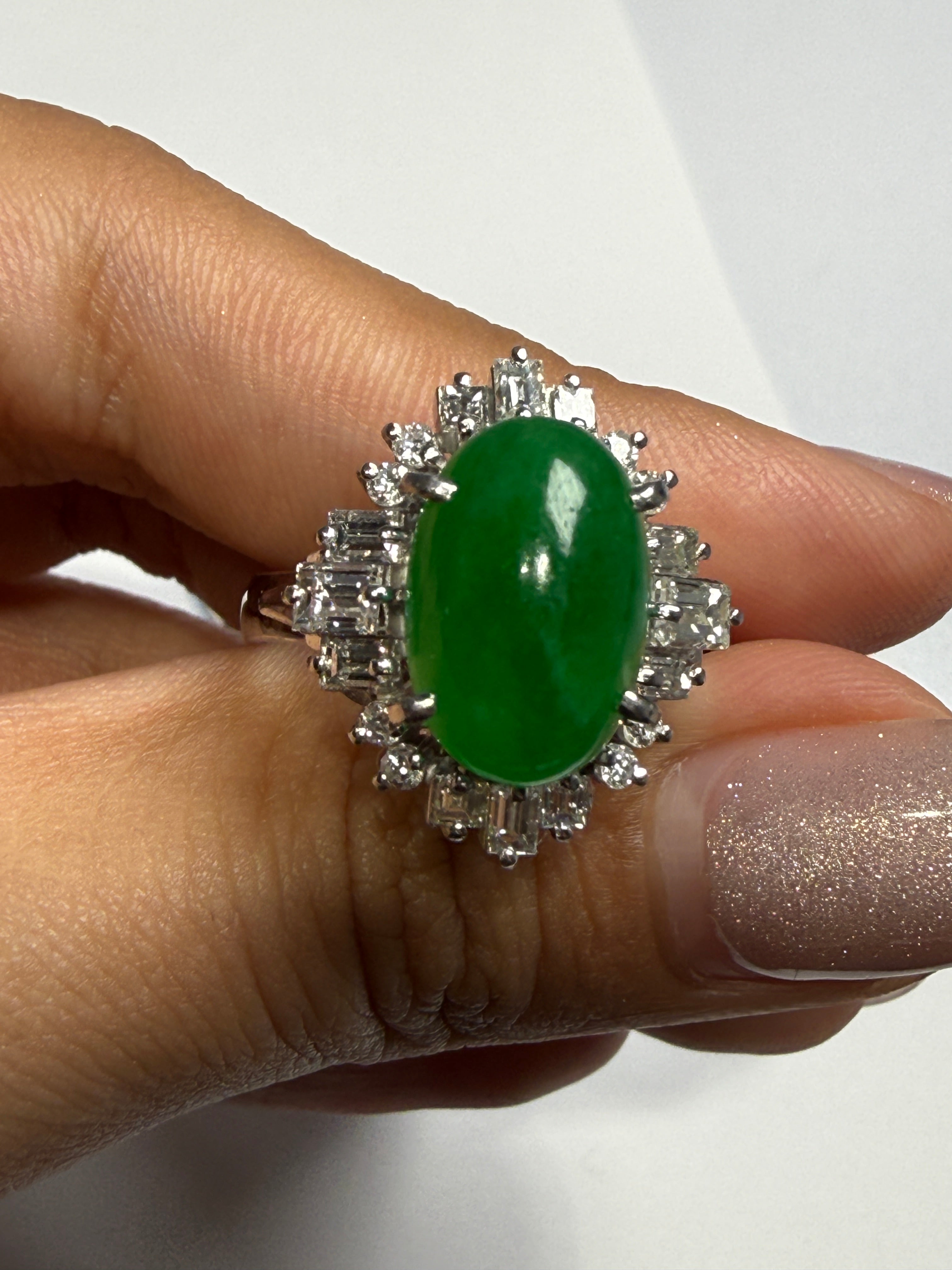 Green Jadeite Ring in Ballerina Setting PT900 US 8 4680 JJC9034