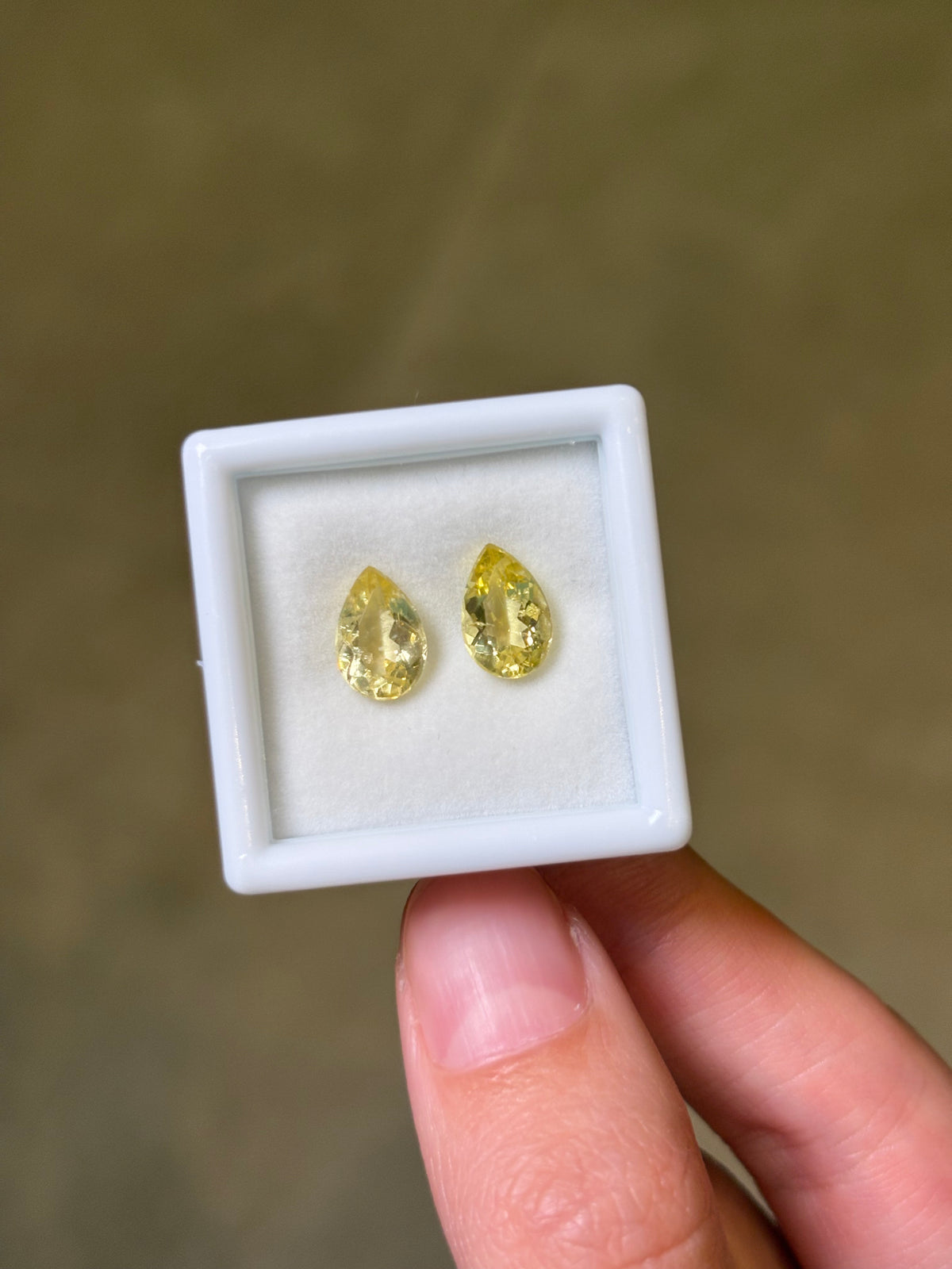 2.30ct Golden Beryl Pear PAIR THAIC0991