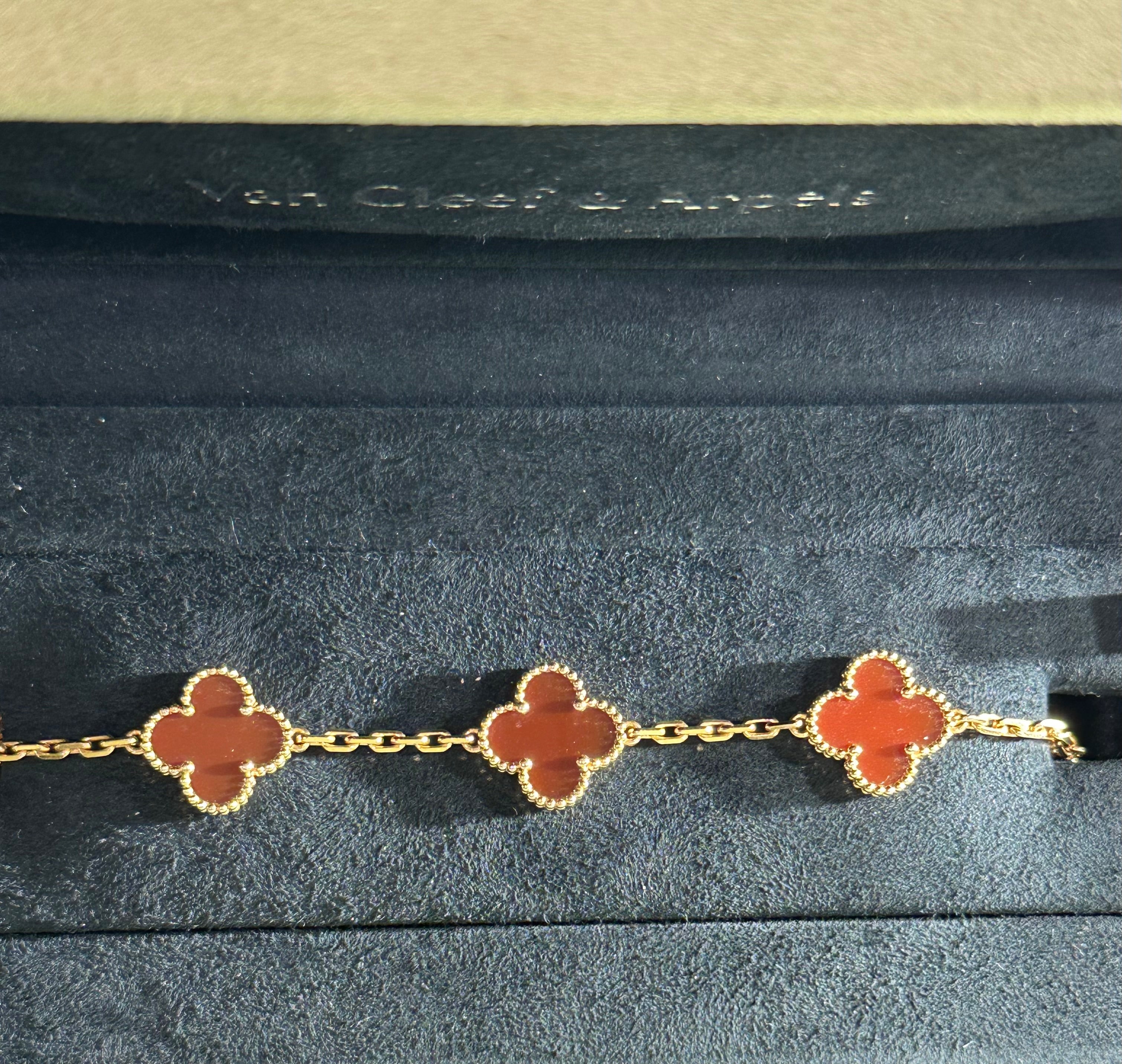 VCA 5 Motif Carnelian Bracelet